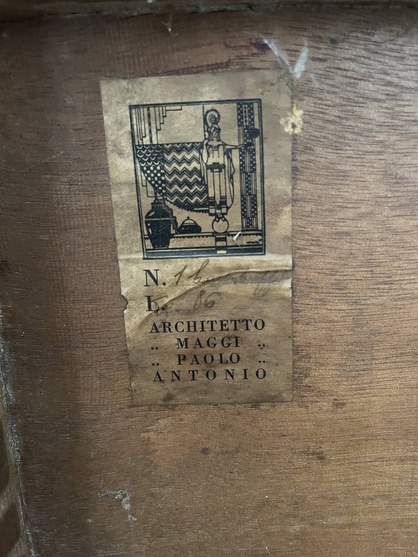 La table à manger extensible de haute qualité de style Renaissance italienne,