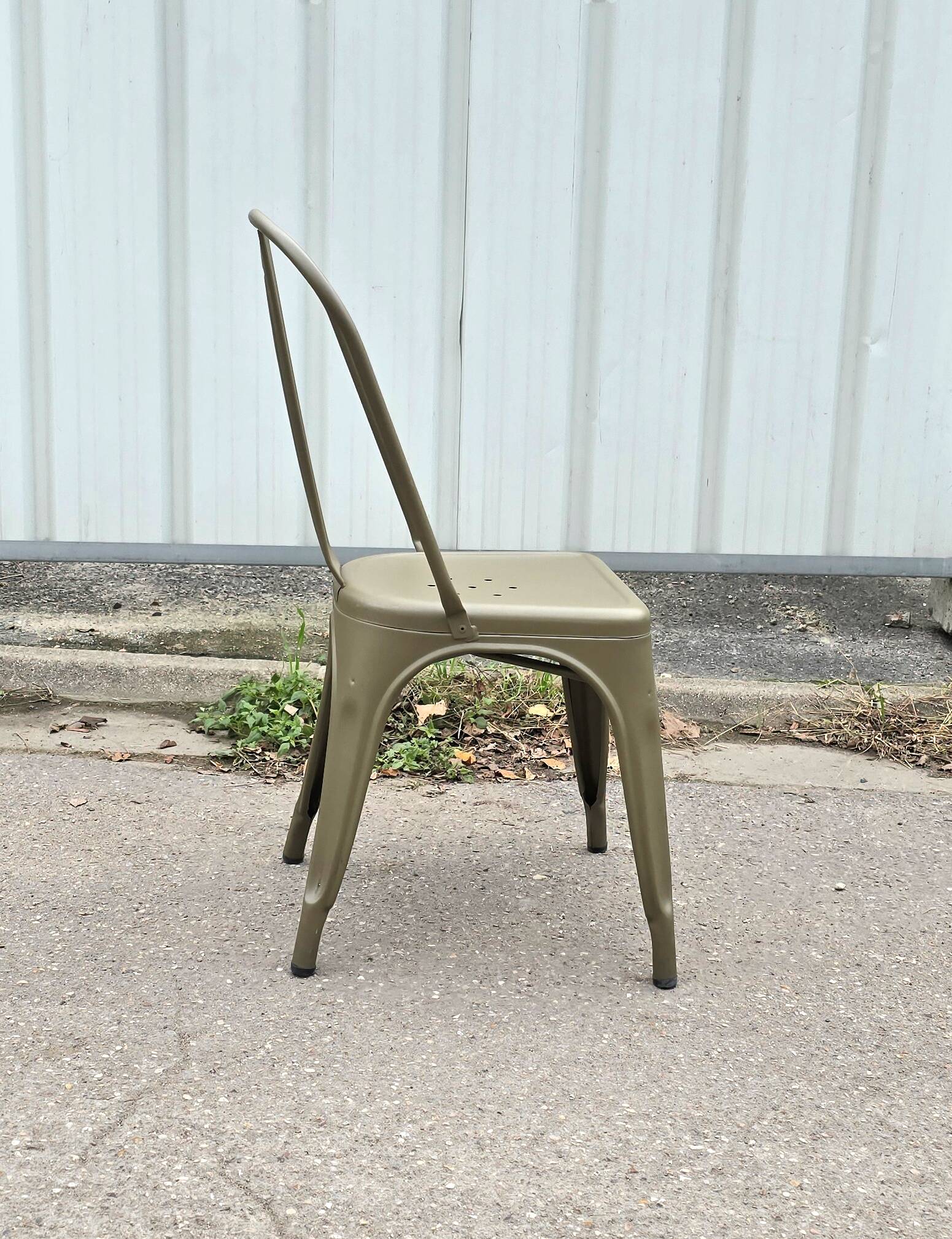 Suite de 6 chaises de jardin Tolix