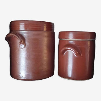 Two sandstone pots for kitchen