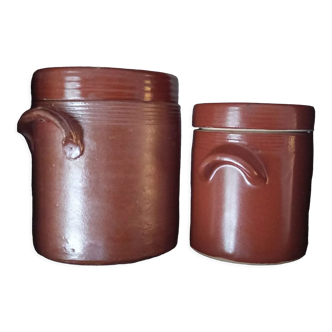 Two sandstone pots for kitchen