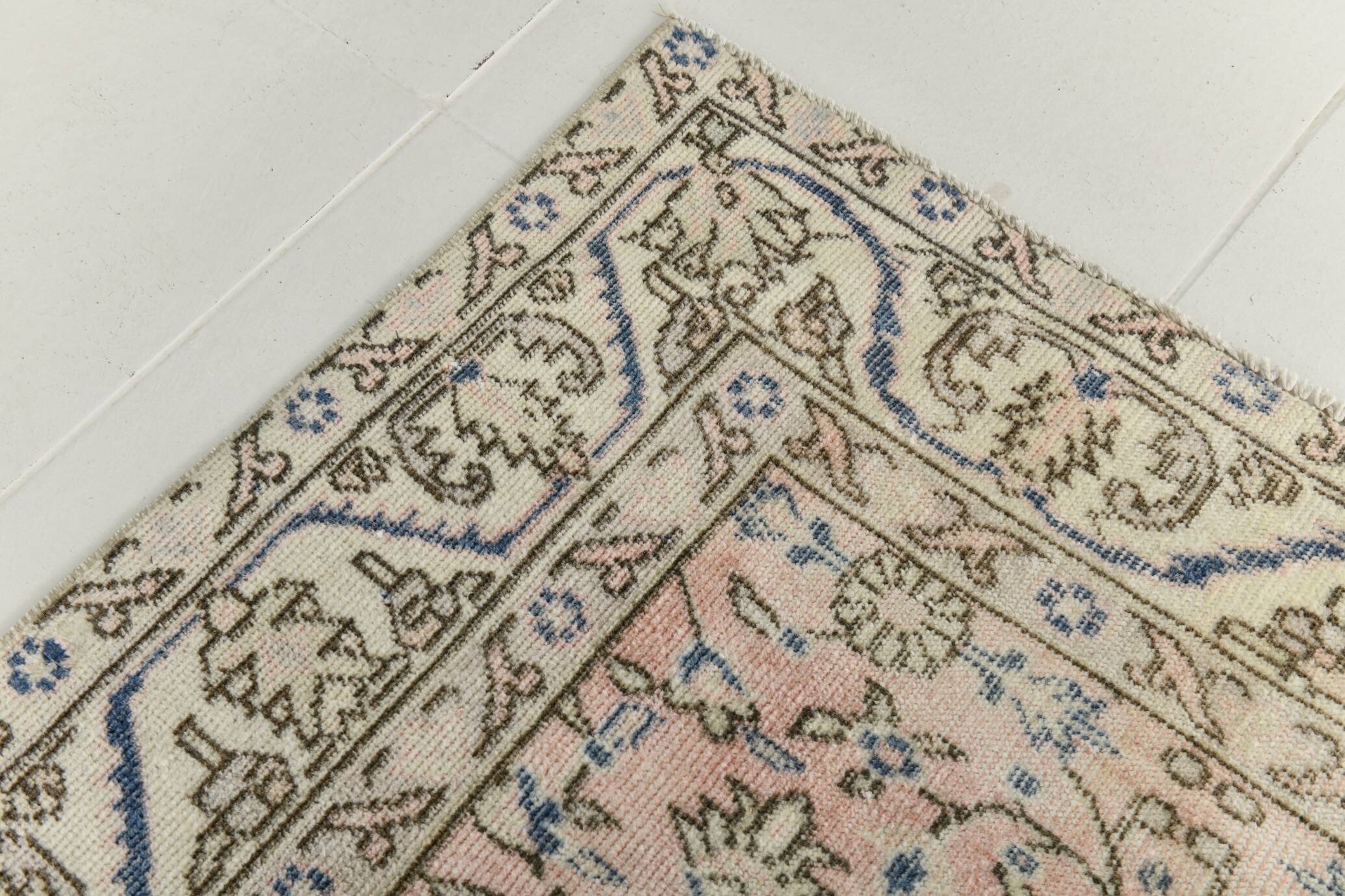 Light Pink & Blue Floral Turkish Vintage Rug, 155x248Cm