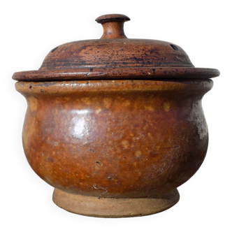 Old grease pot