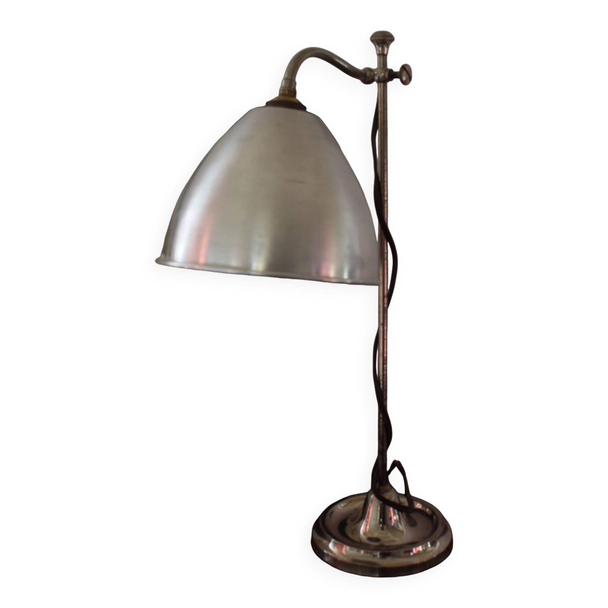 desk lamp