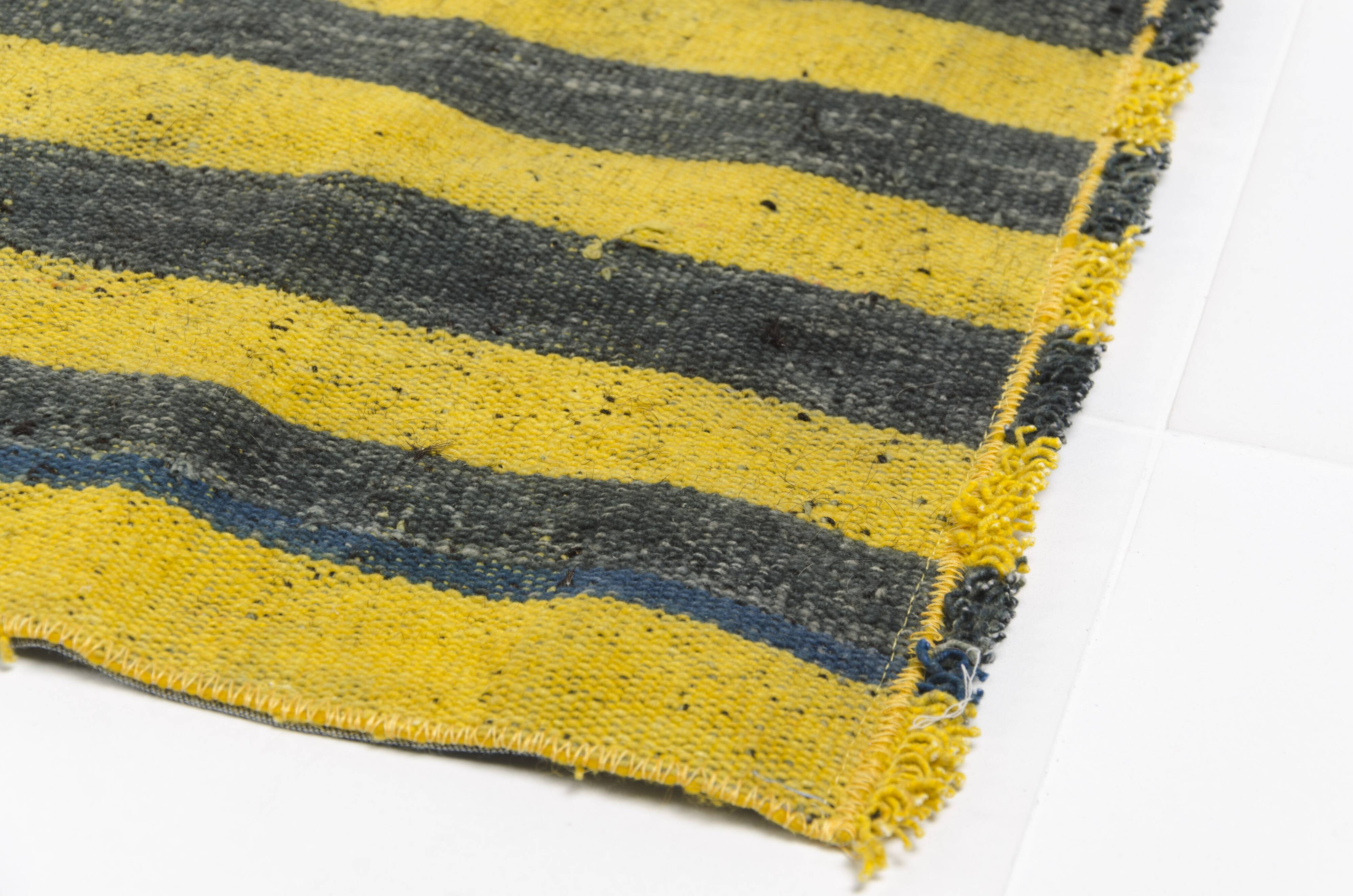 Tapis Kilim à Rayures Turques Vintage