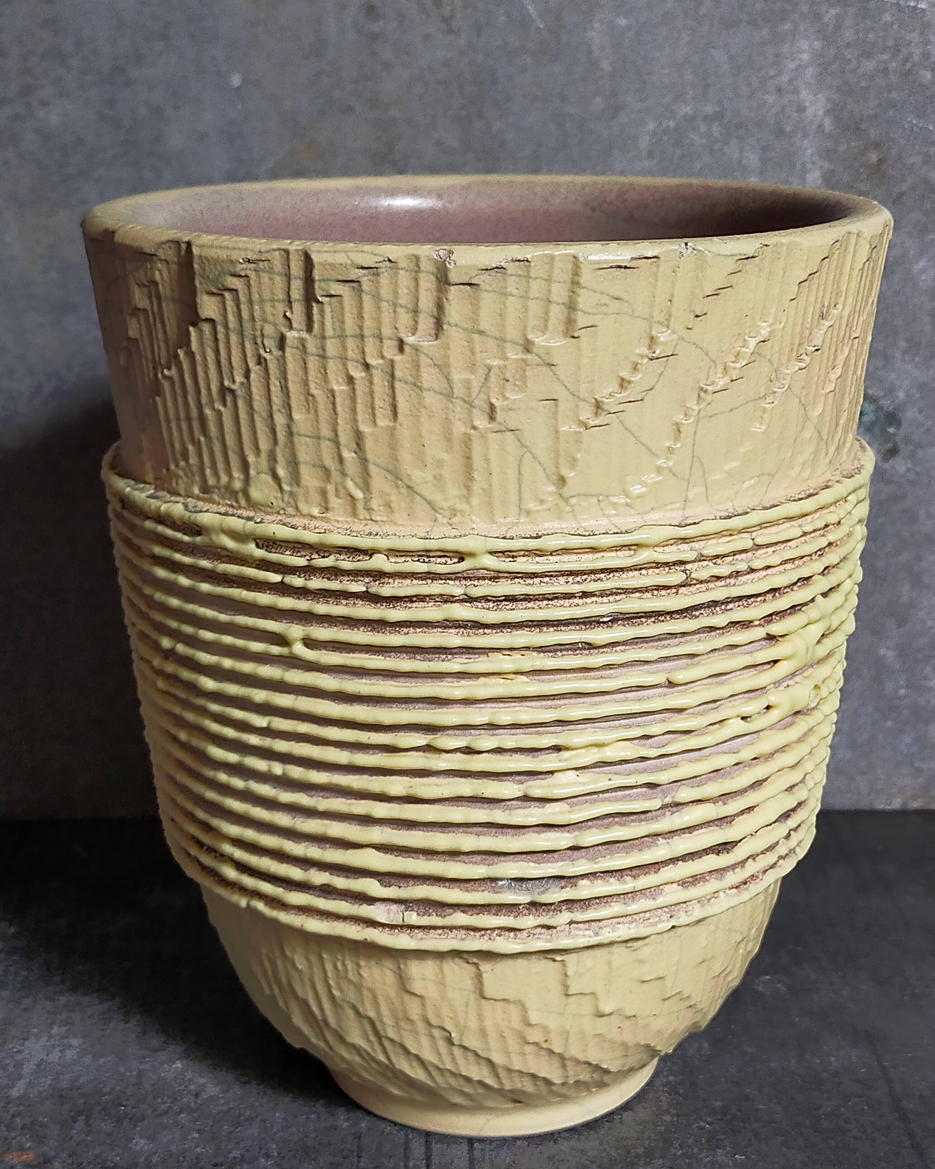 French Art-Deco ceramic vase cracked vanilla