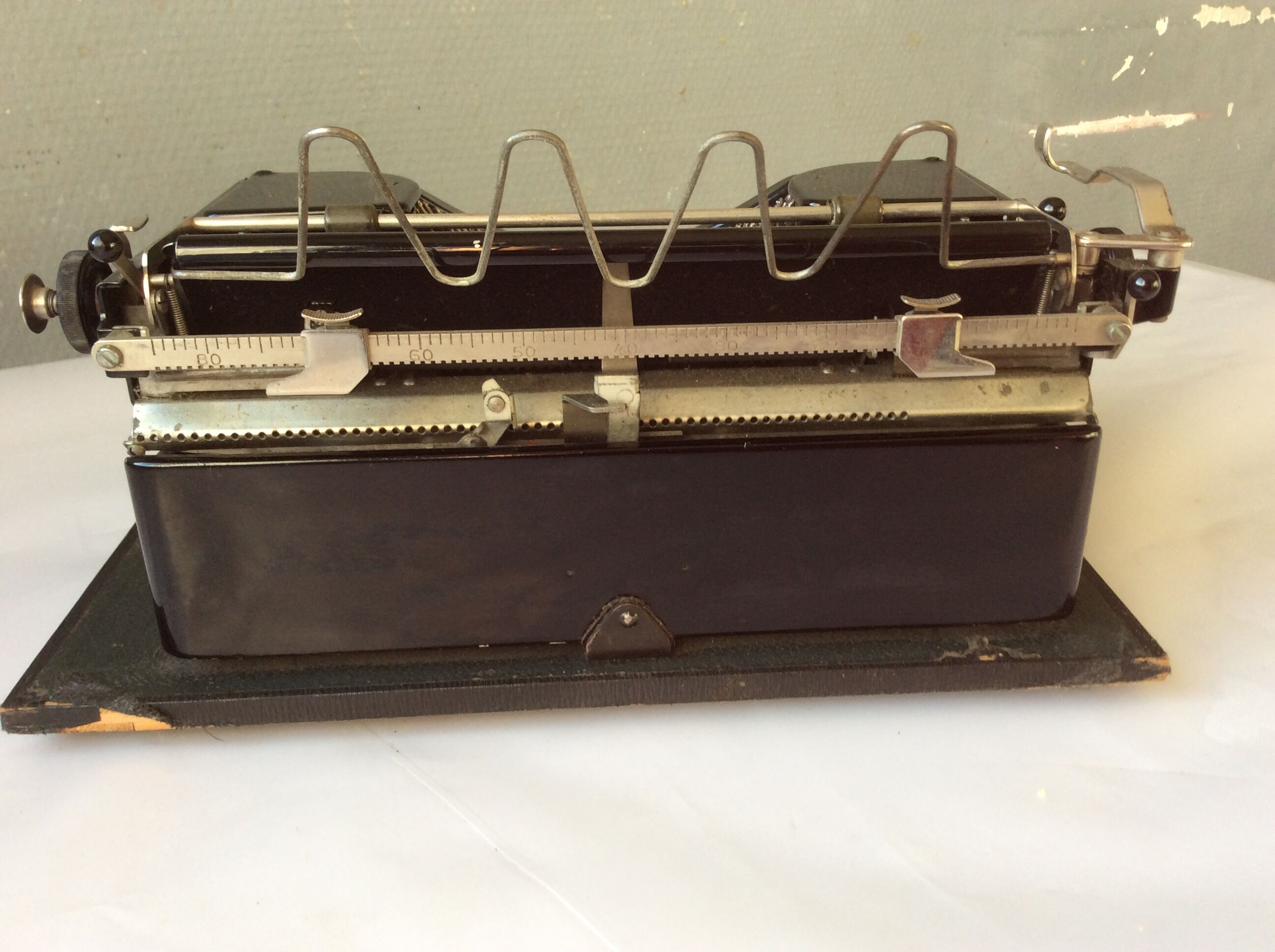 Old portable machine Olympia-Progress ,black