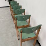 6 community chairs from the 80s