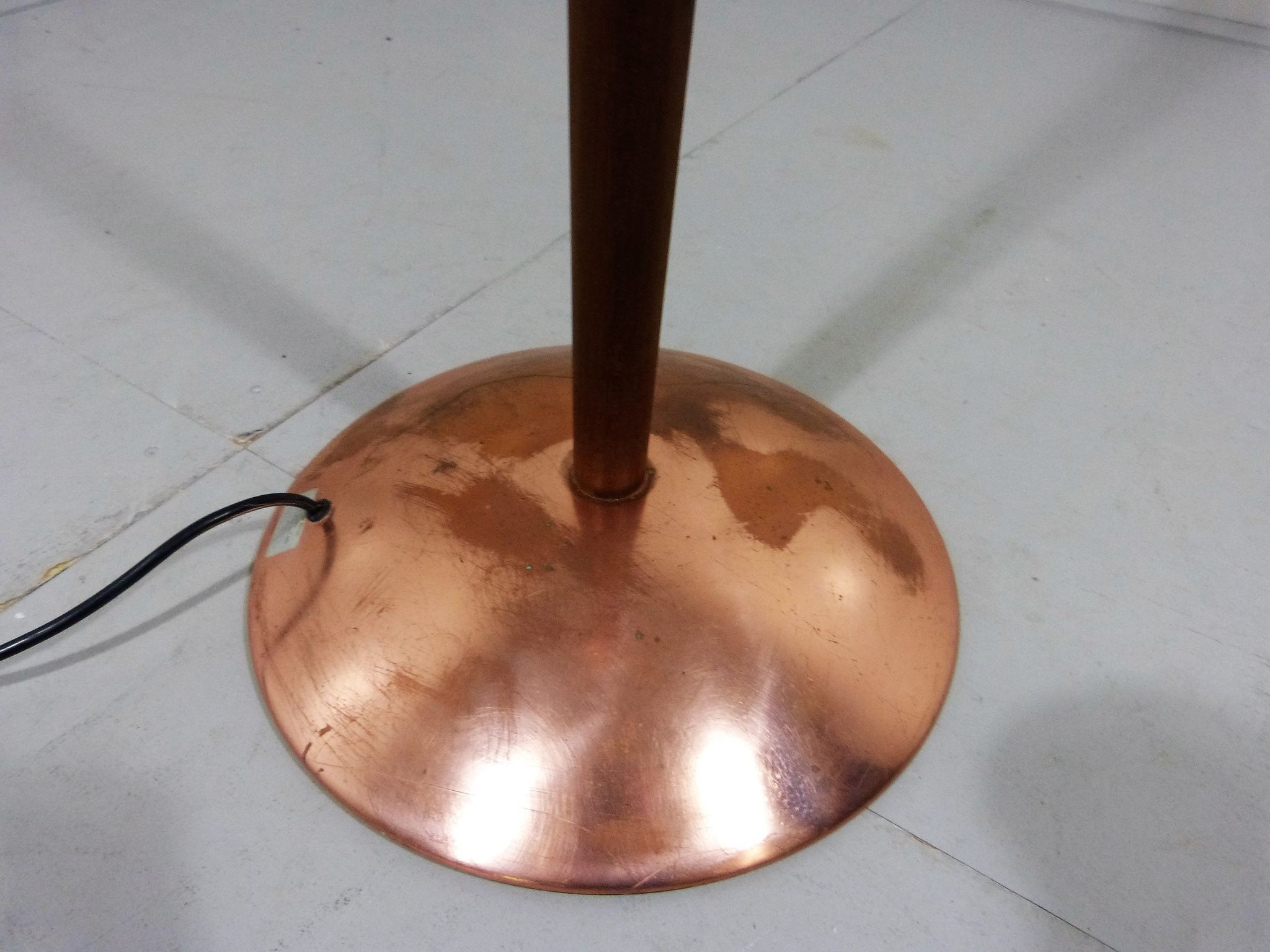 Floor Lamp by Paolo Donatello for Disegnoluce Italy, Copper & Mahogany