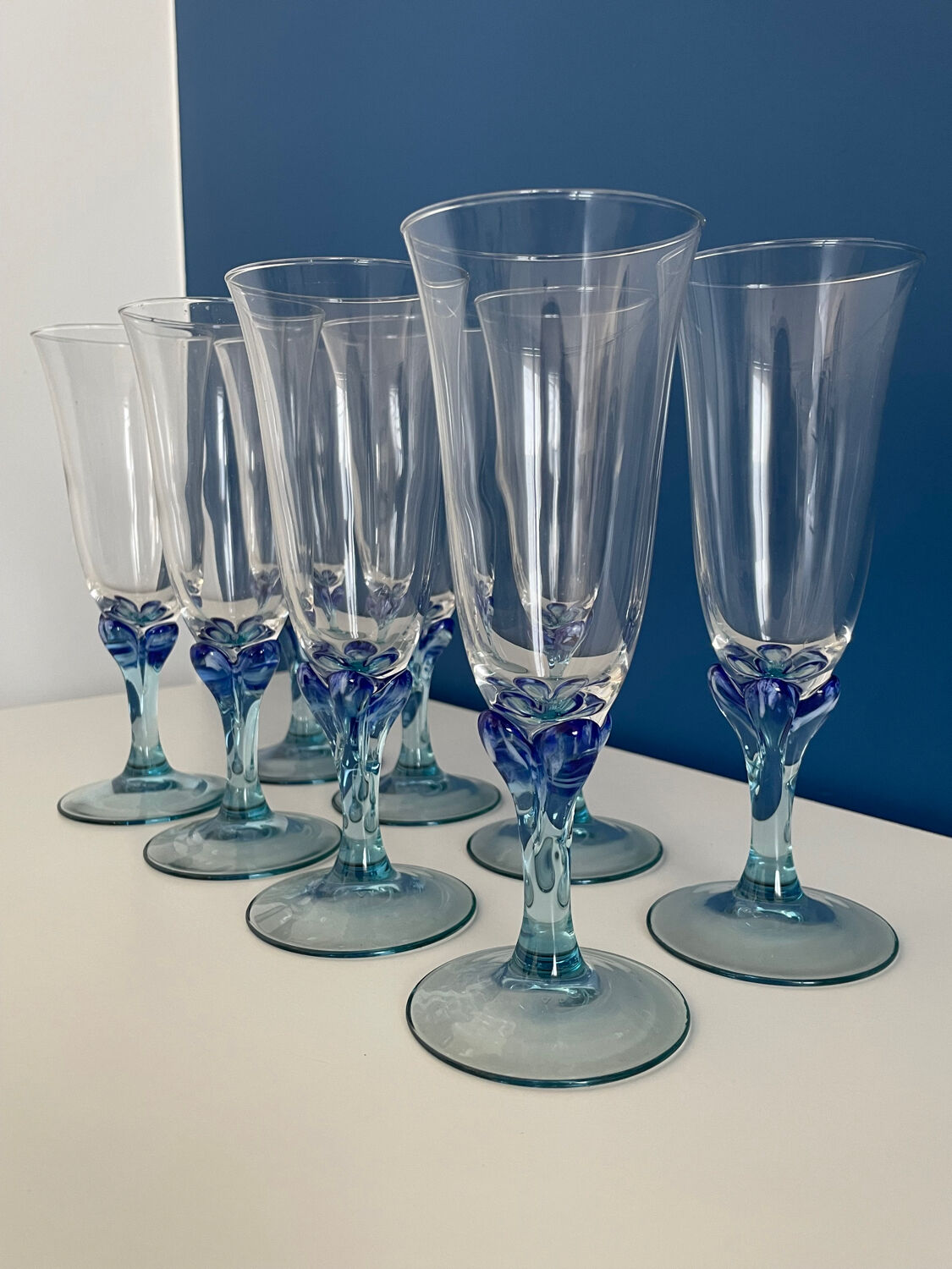 Set of 8 champagne flutes blue luminarc