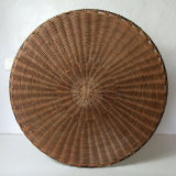 Round rattan bass table