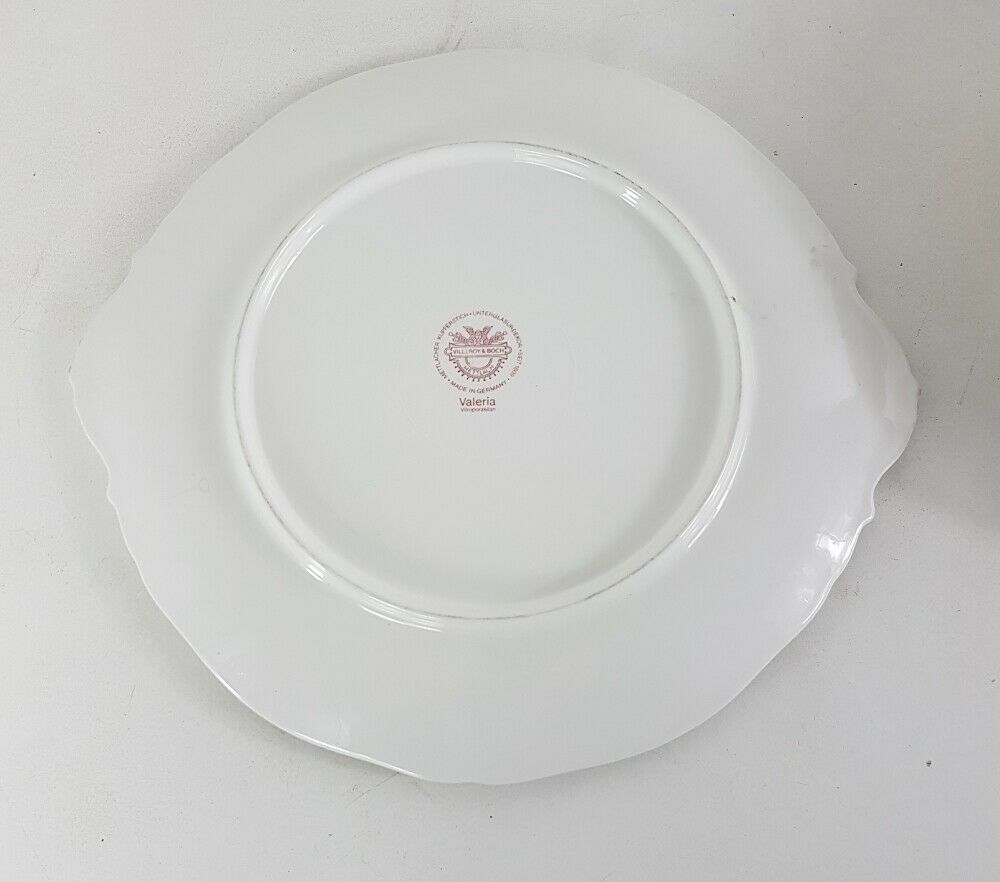 Set of 2 dishes in Villeroy earthenware and Boch Valeria series