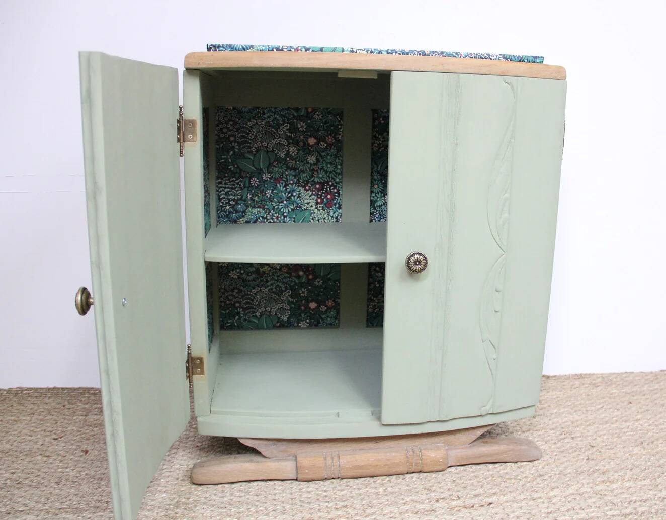 Table de chevet art deco