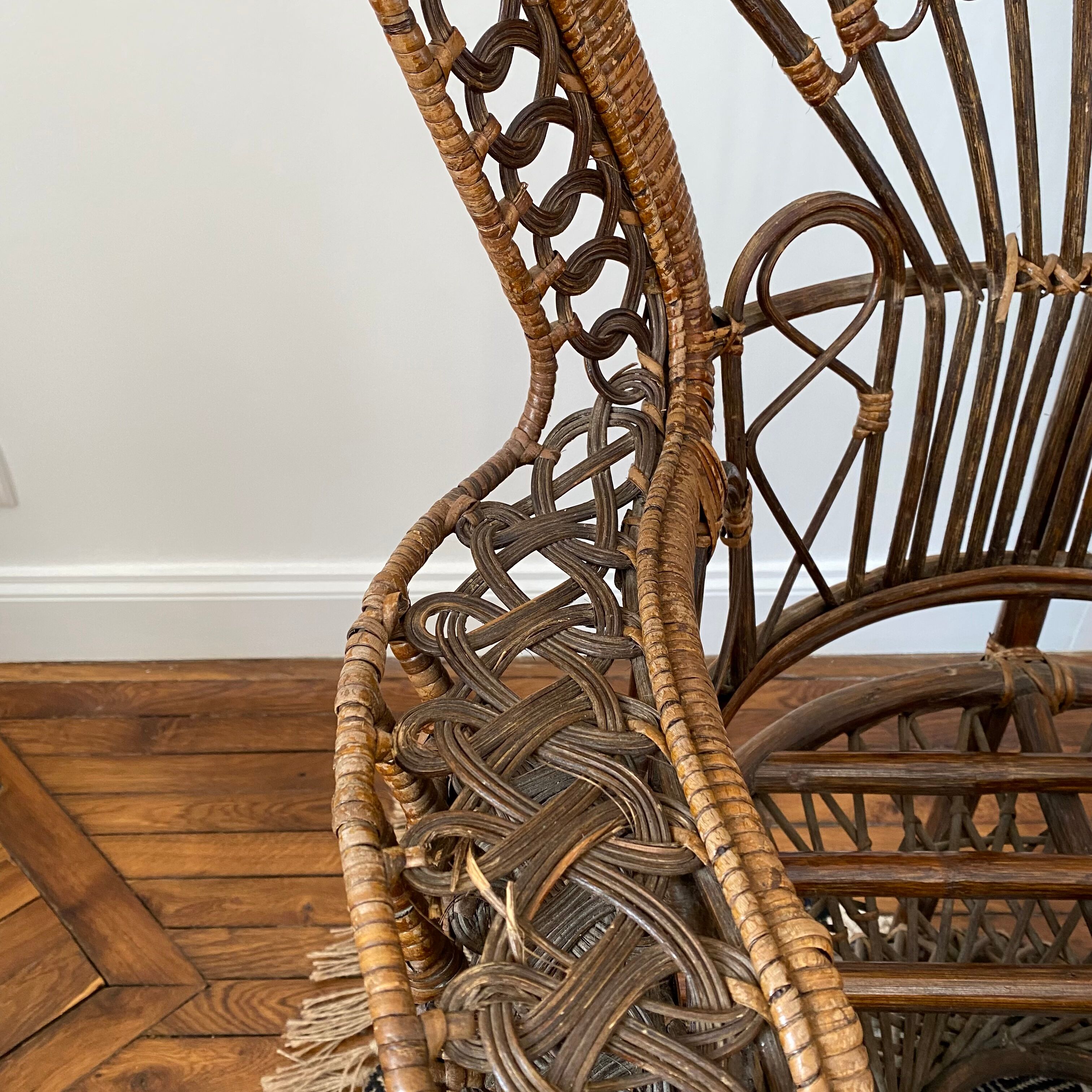 Armchair Emmanuelle old