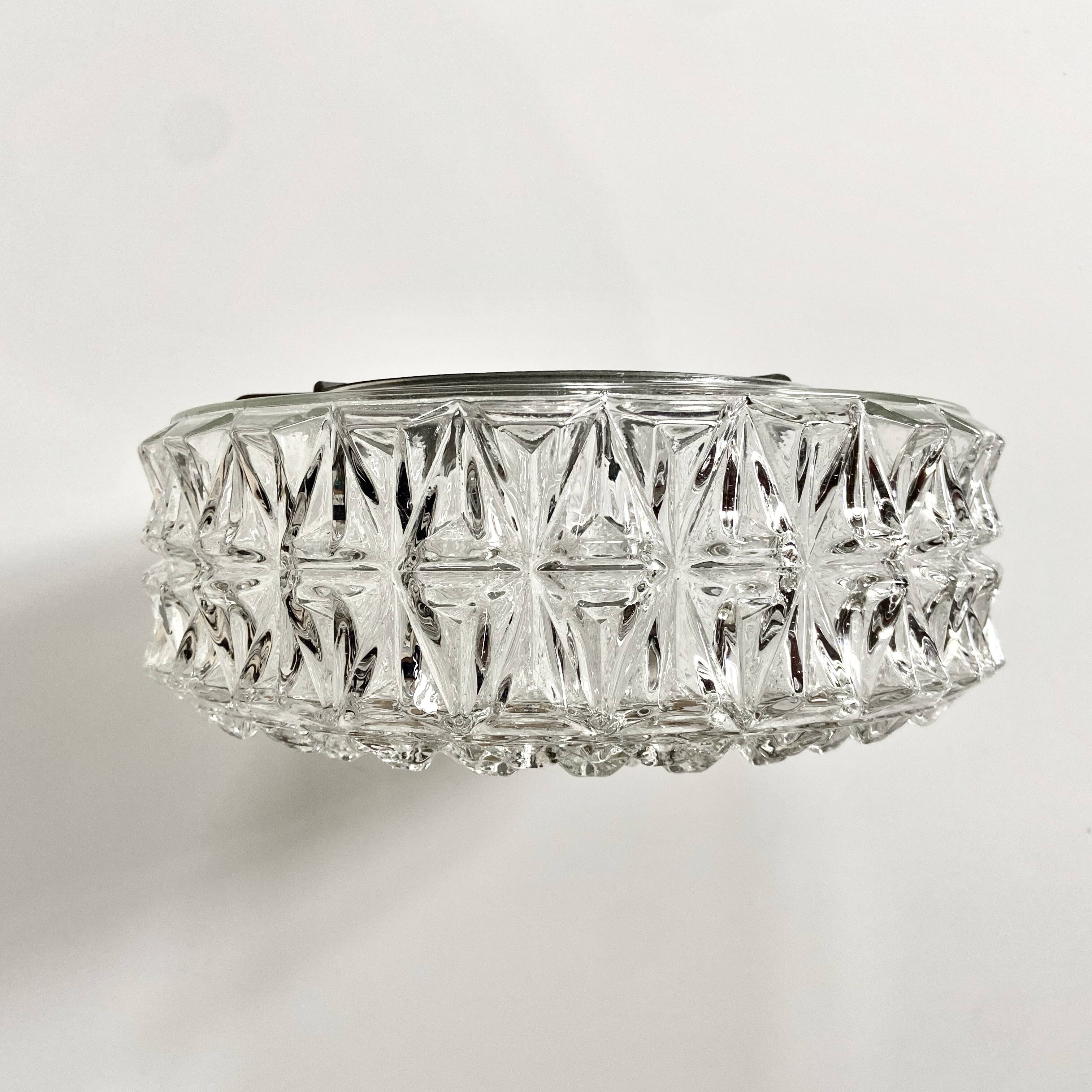 Holophane glass ceiling light - Ø 25 cm - H 9.5 cm