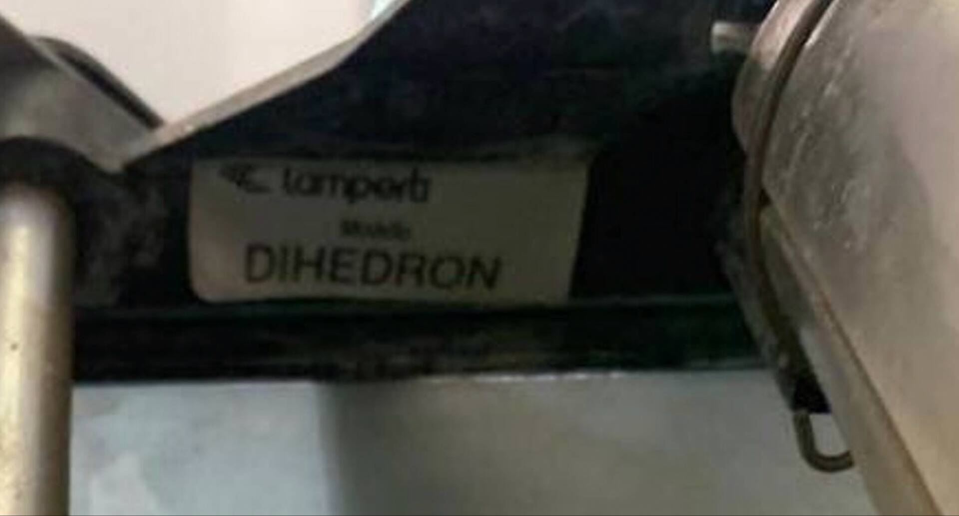Dhiedron Lamp G. Grignani Italy 1980
