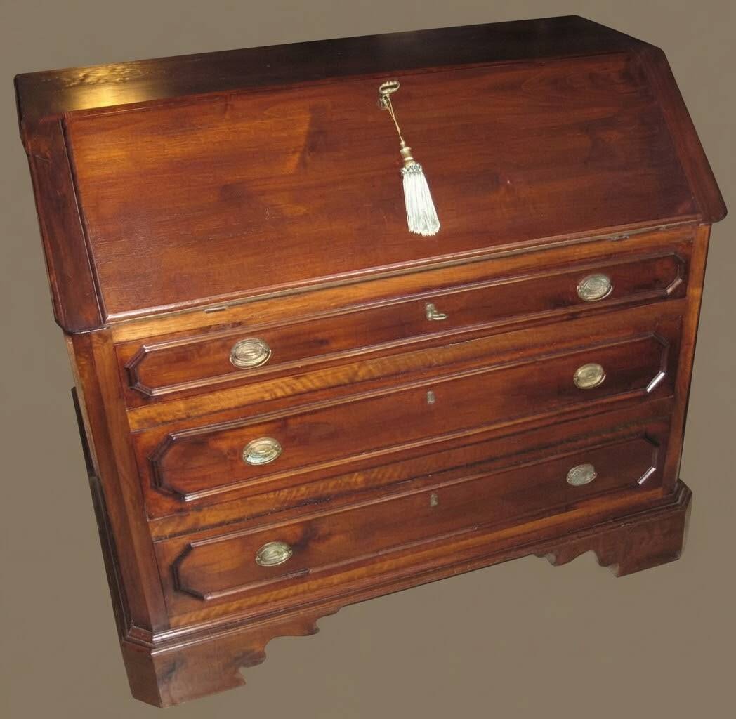 Bureau abattant noyer massif post-1850