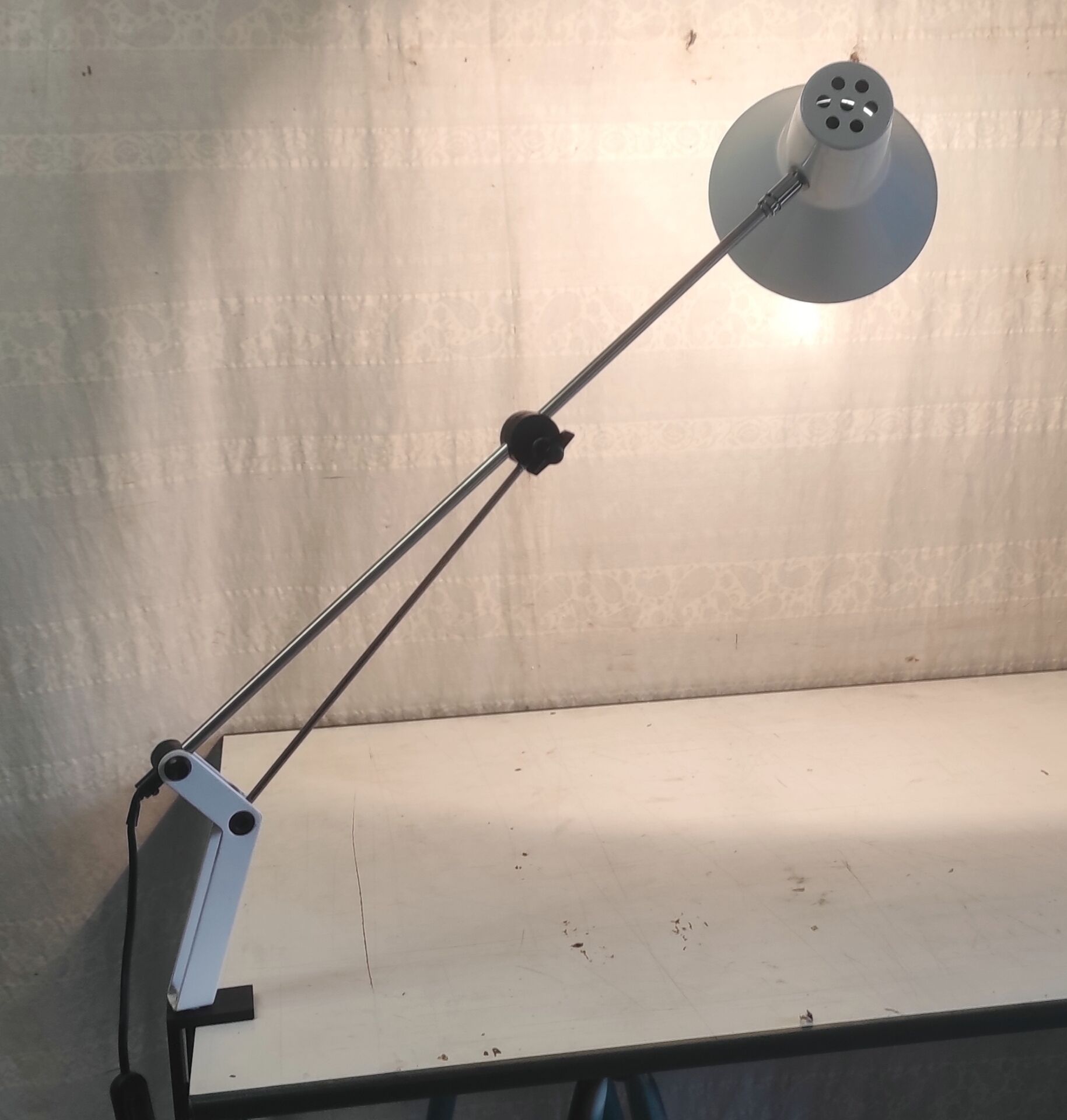Lampe articulée type architecte en métal - années 80