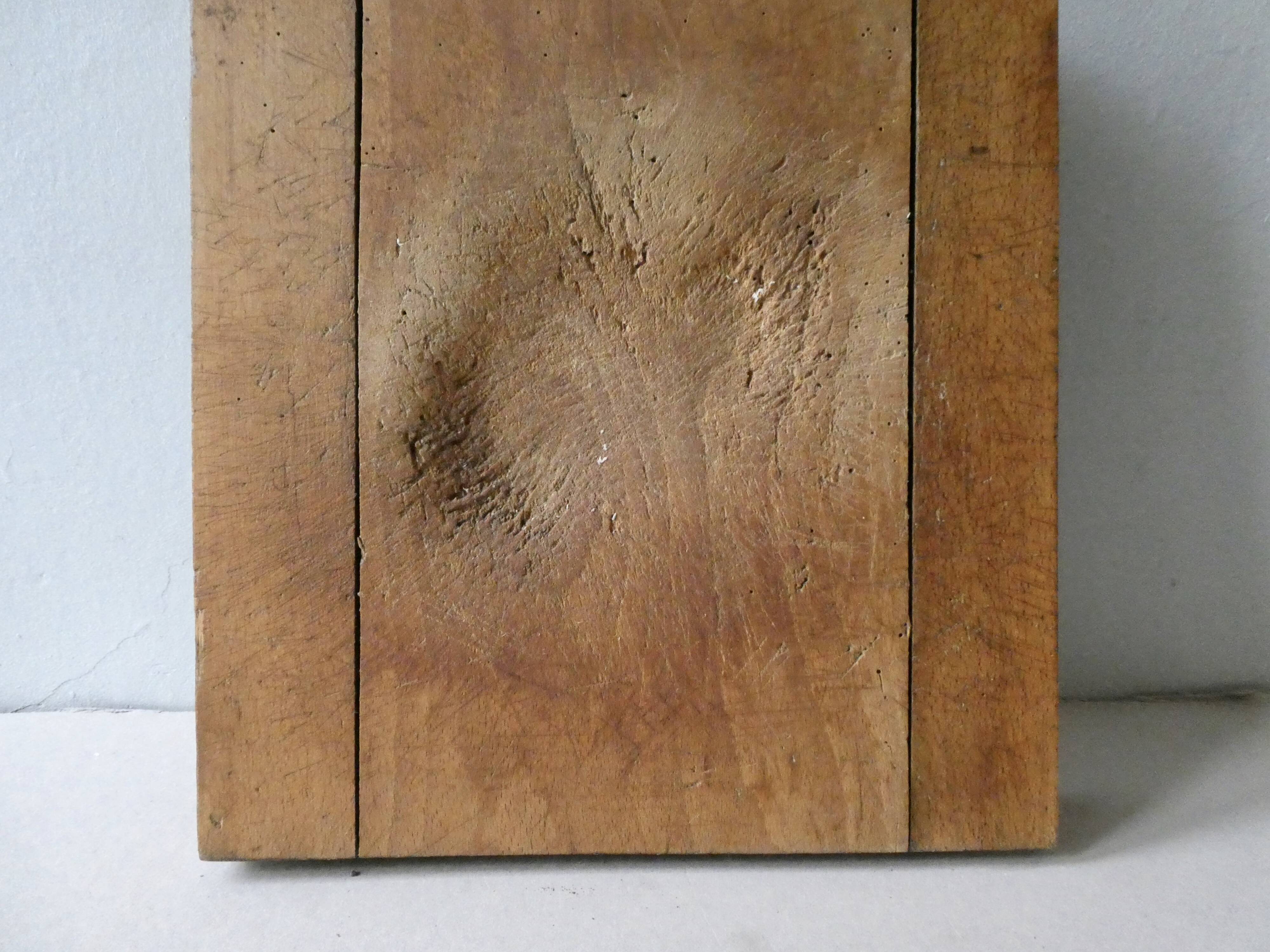 Cutting board, raw wooden log, 34 by 45 cm