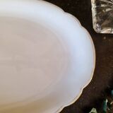 Plat en porcelaine