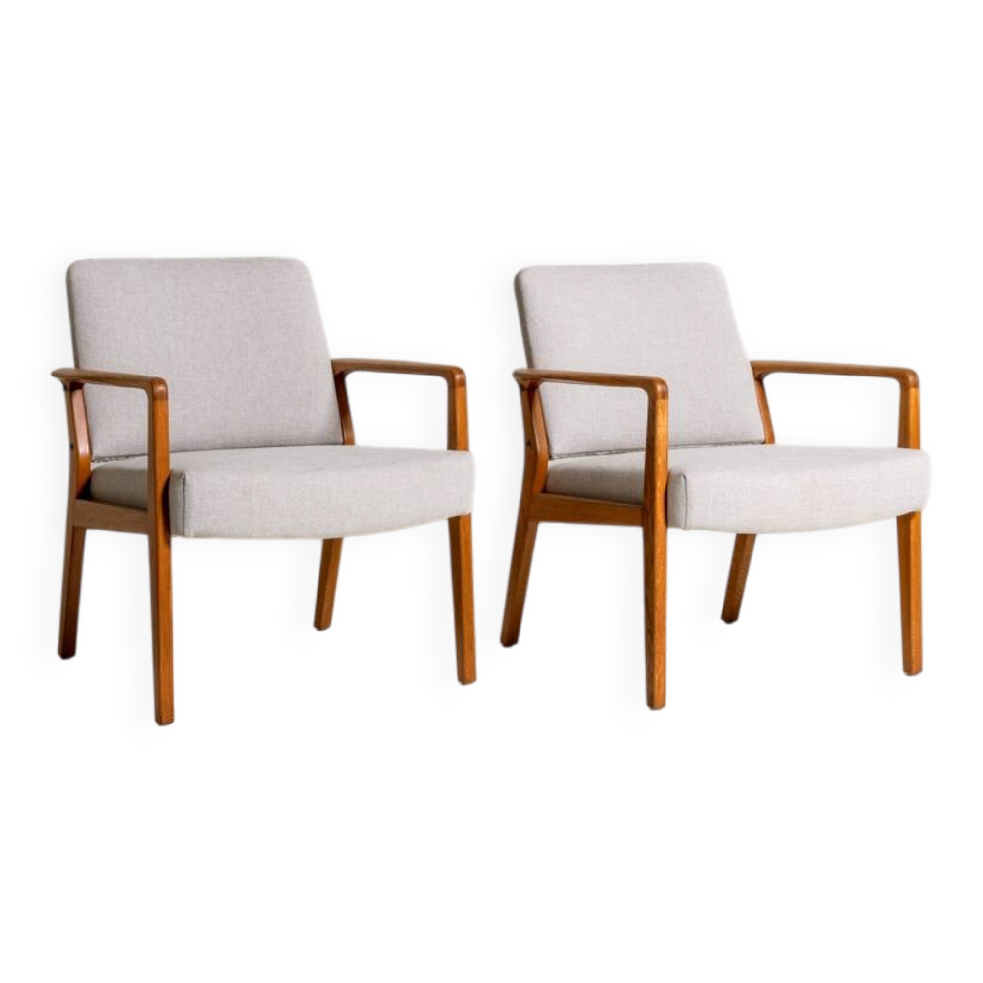 Paire de fauteuils en chêne scandinave, années 1960