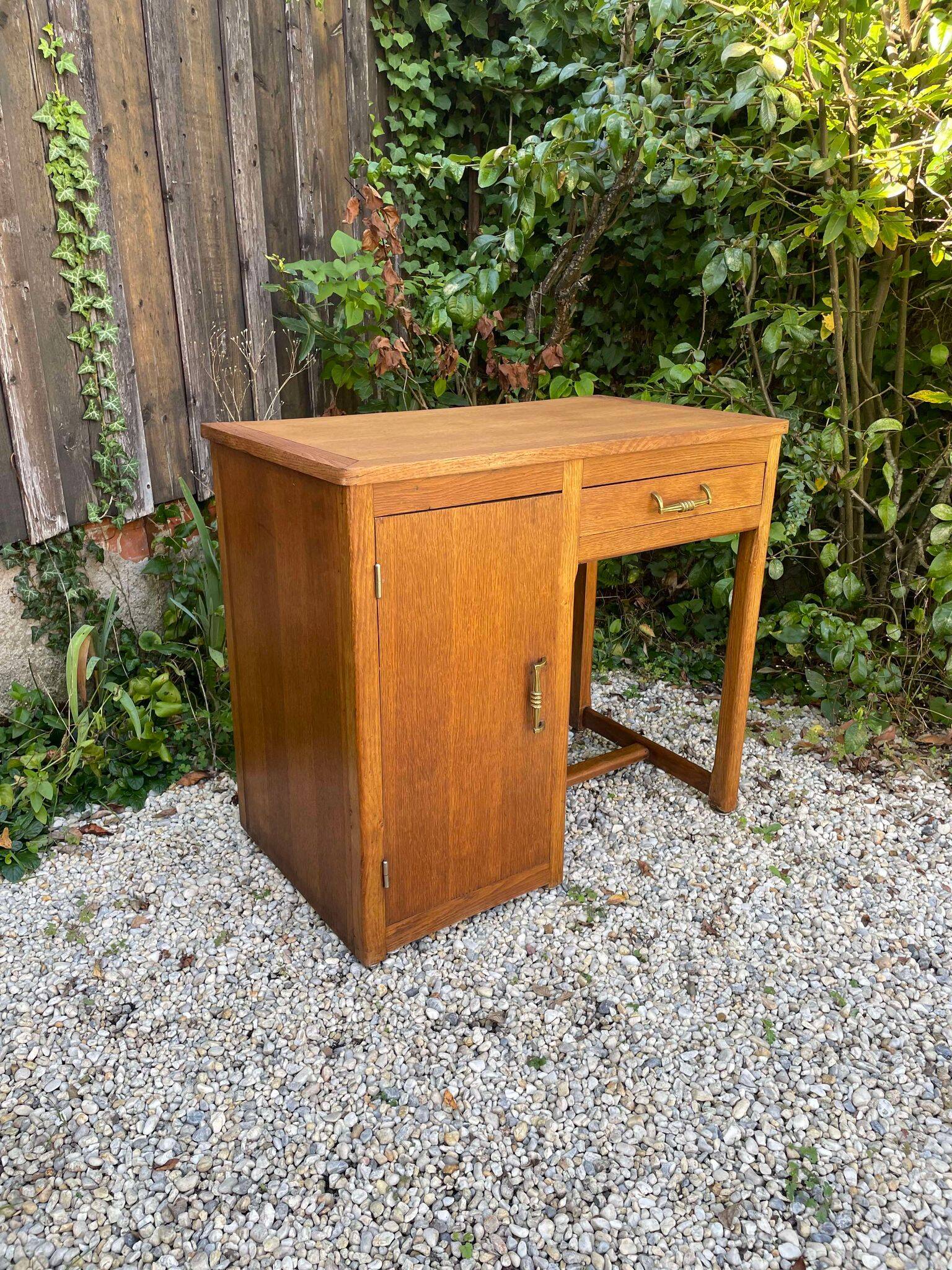 Oak desk