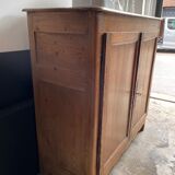 2-door buffet