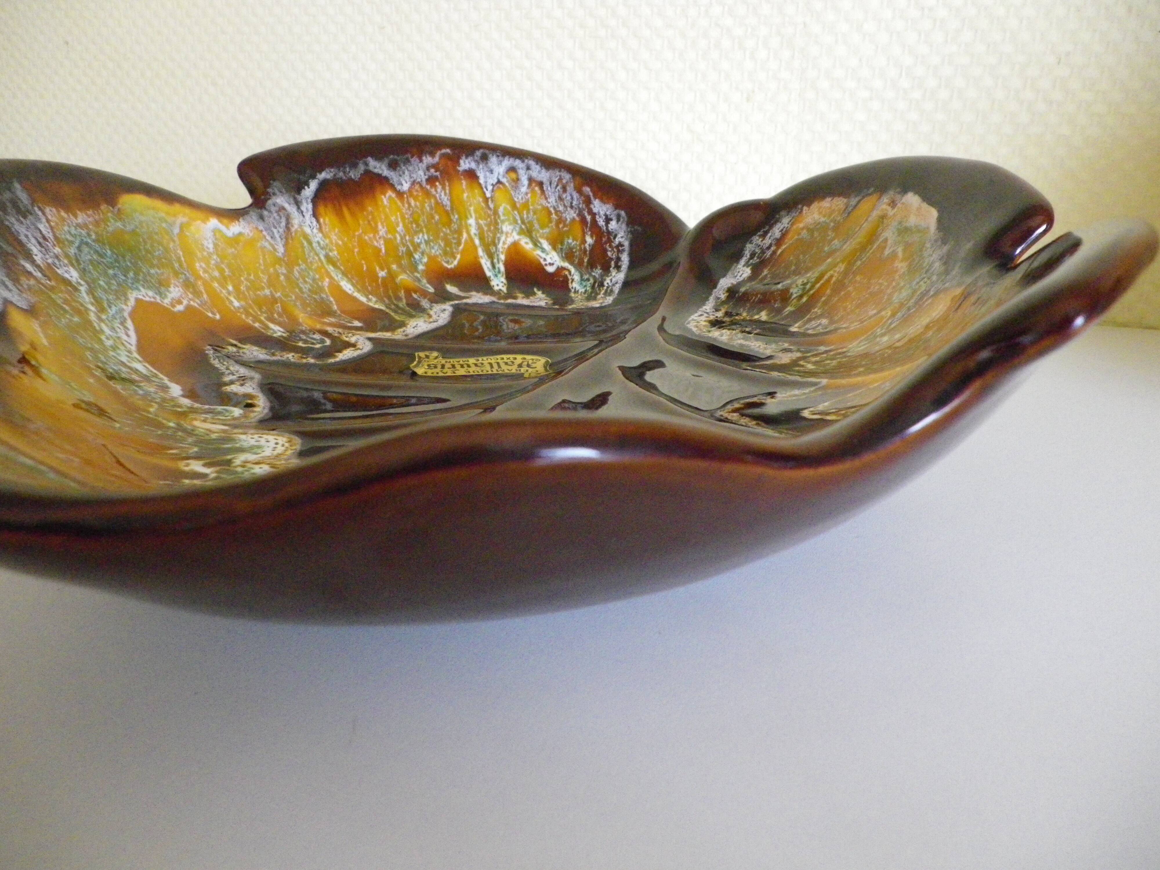 Vallauris dish, hand-made ceramic, leaf shape