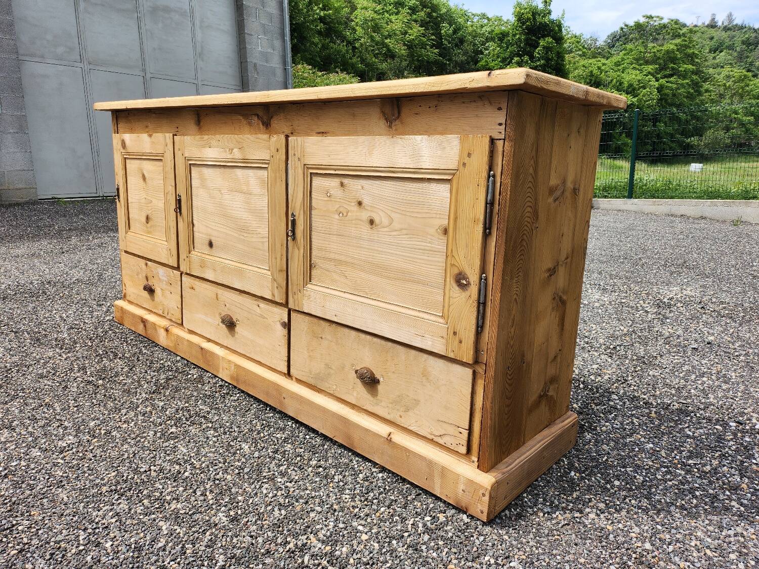 Old trade furniture with 3 drawers and 3 doors