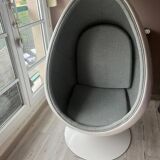 White egg chair