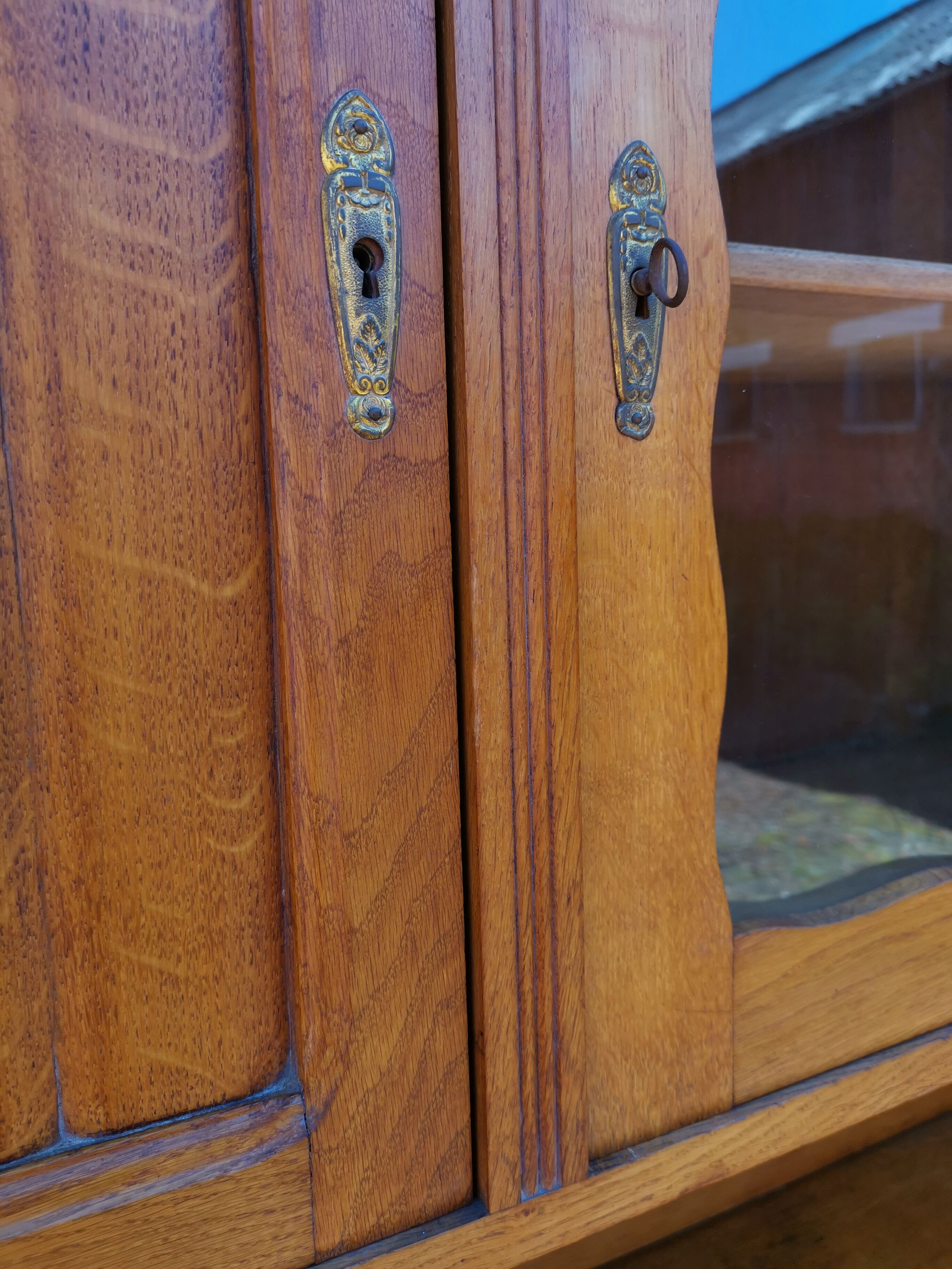 Buffet 2 body floral pattern 1929