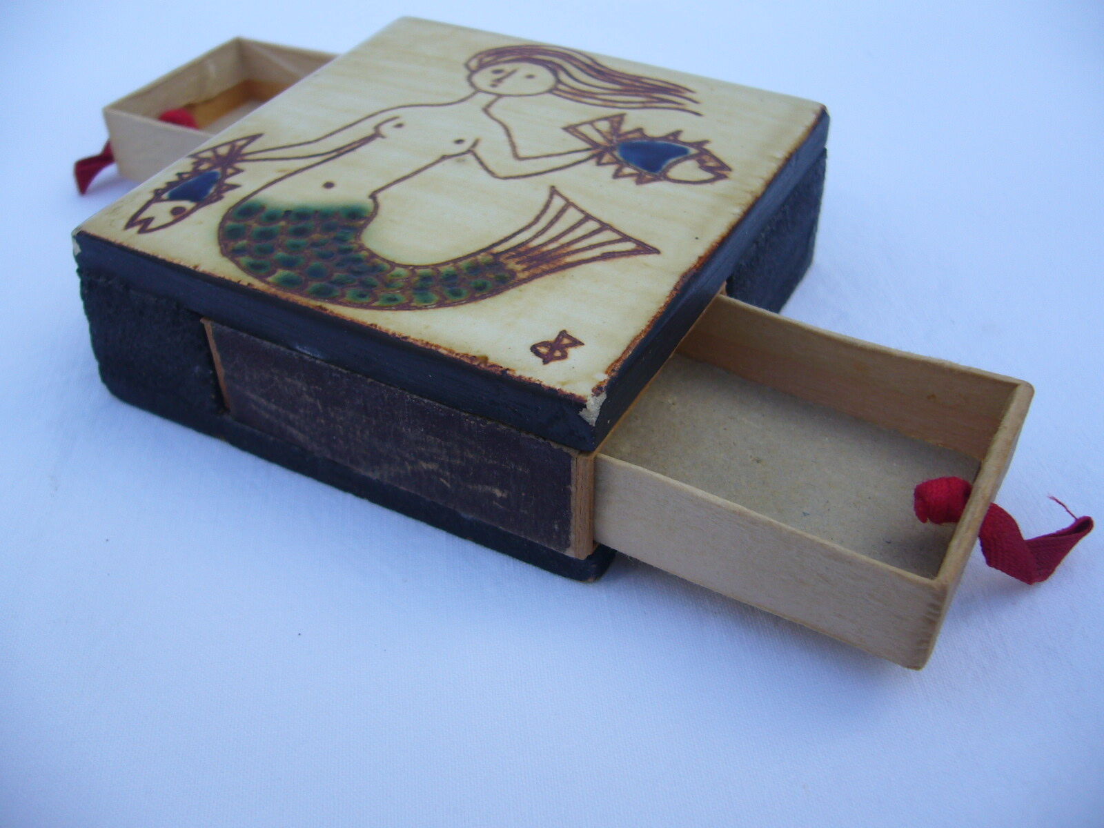 Ceramic and wood box