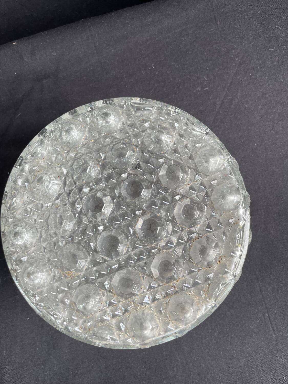 Ancienne Applique,verre ciselé pointe. Diamant vintage.