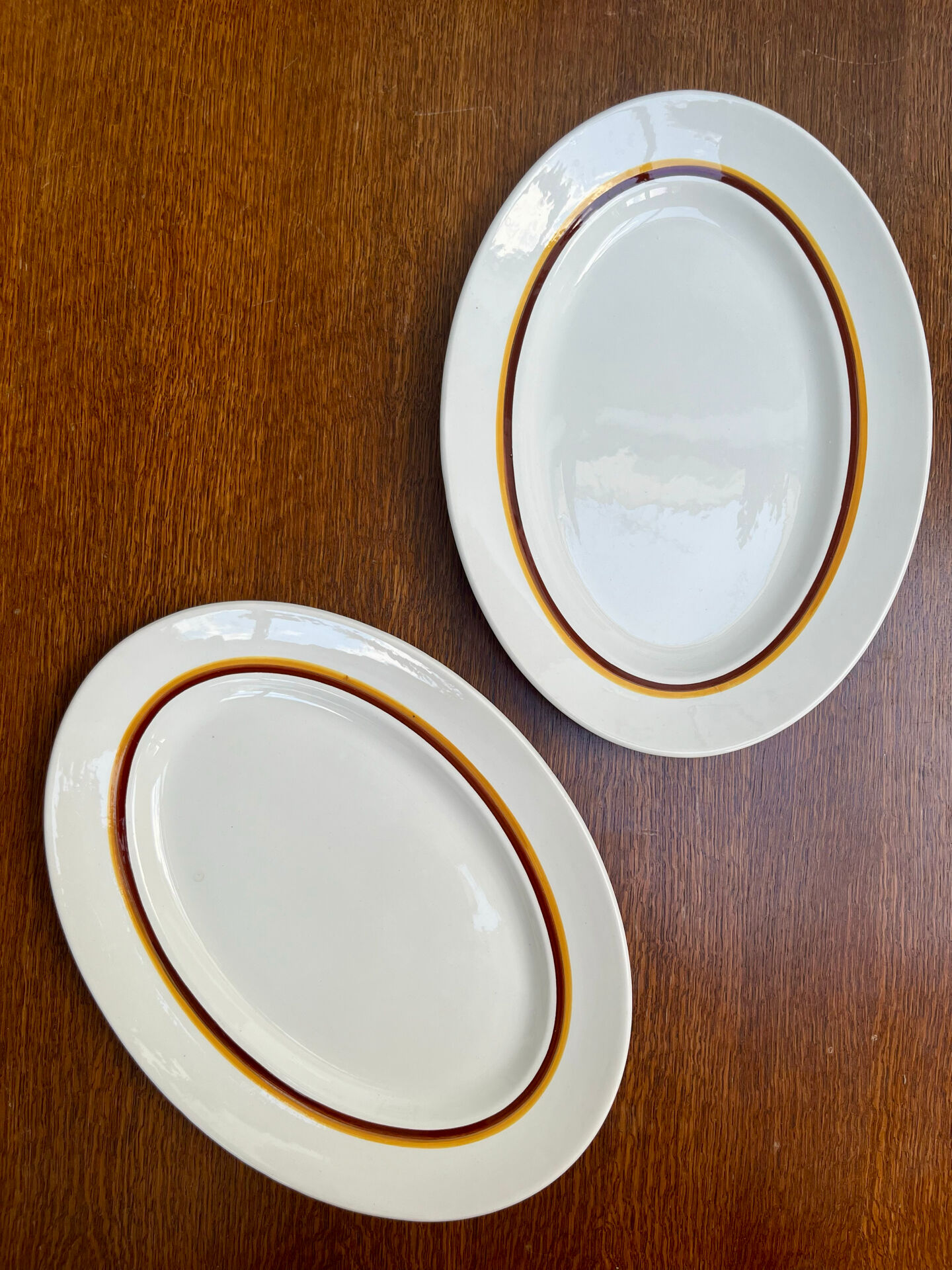 Lot de 2 plats ovales Digoin Sarreguemines en faïence