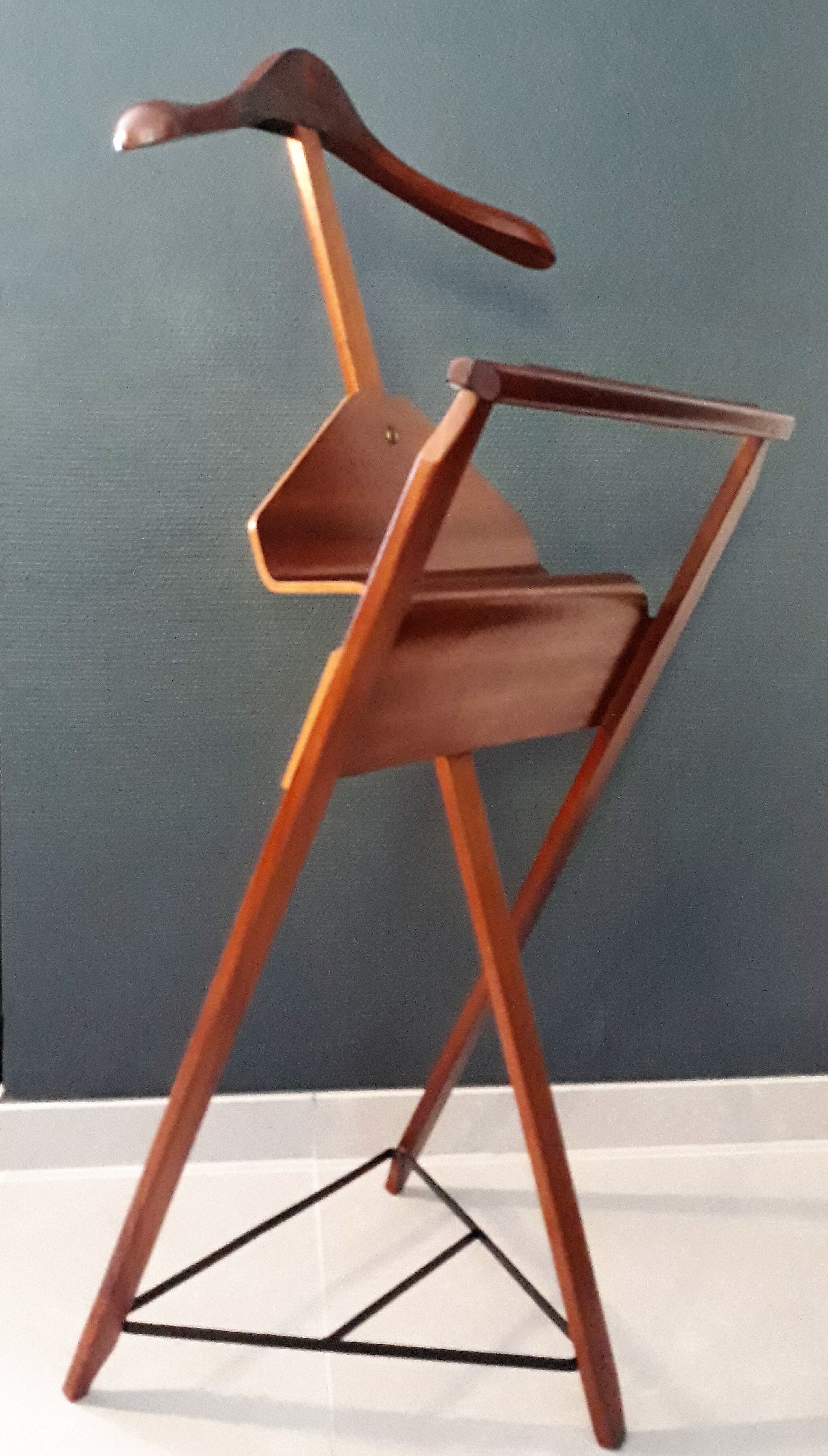 Valet de chambre Lucien De Roeck pour Manu bois