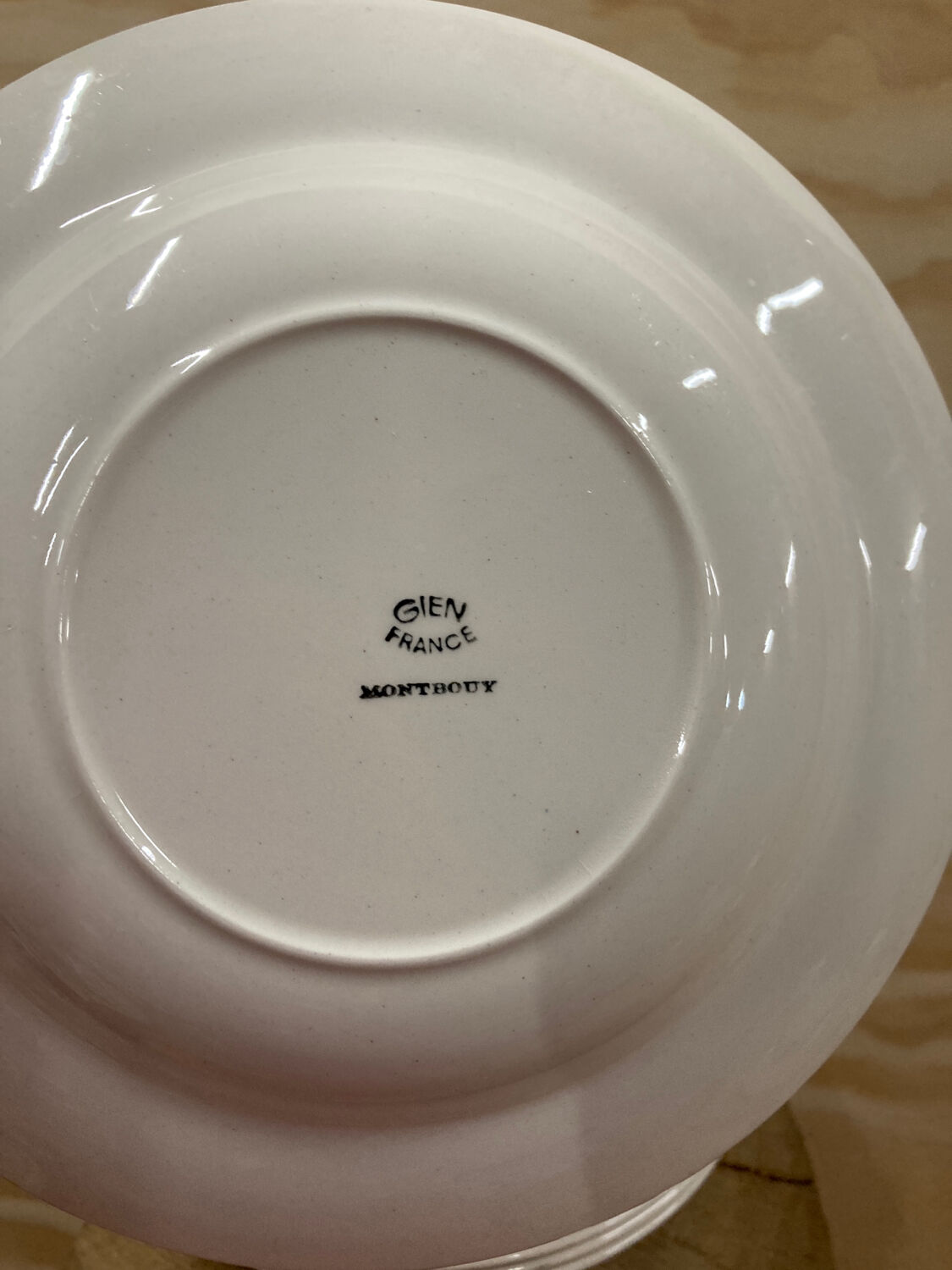 10 soup plates 1960/1970 vintage Gien model Montbouy