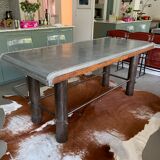 Table industrielle
