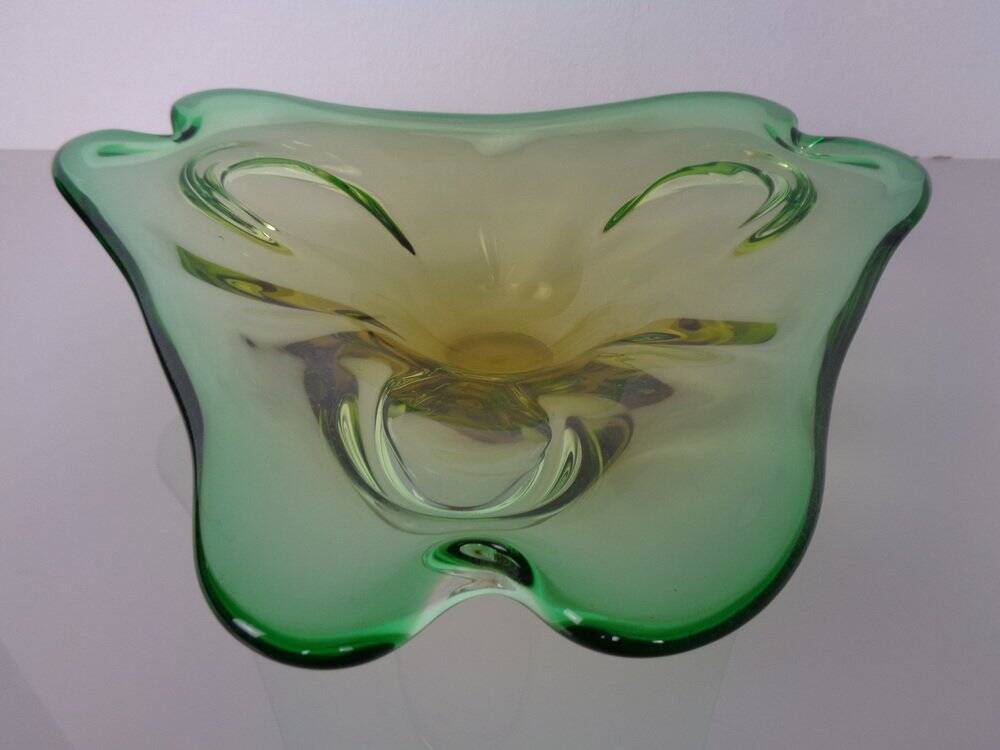 Large Italian bowl in Murano glass, 1960s