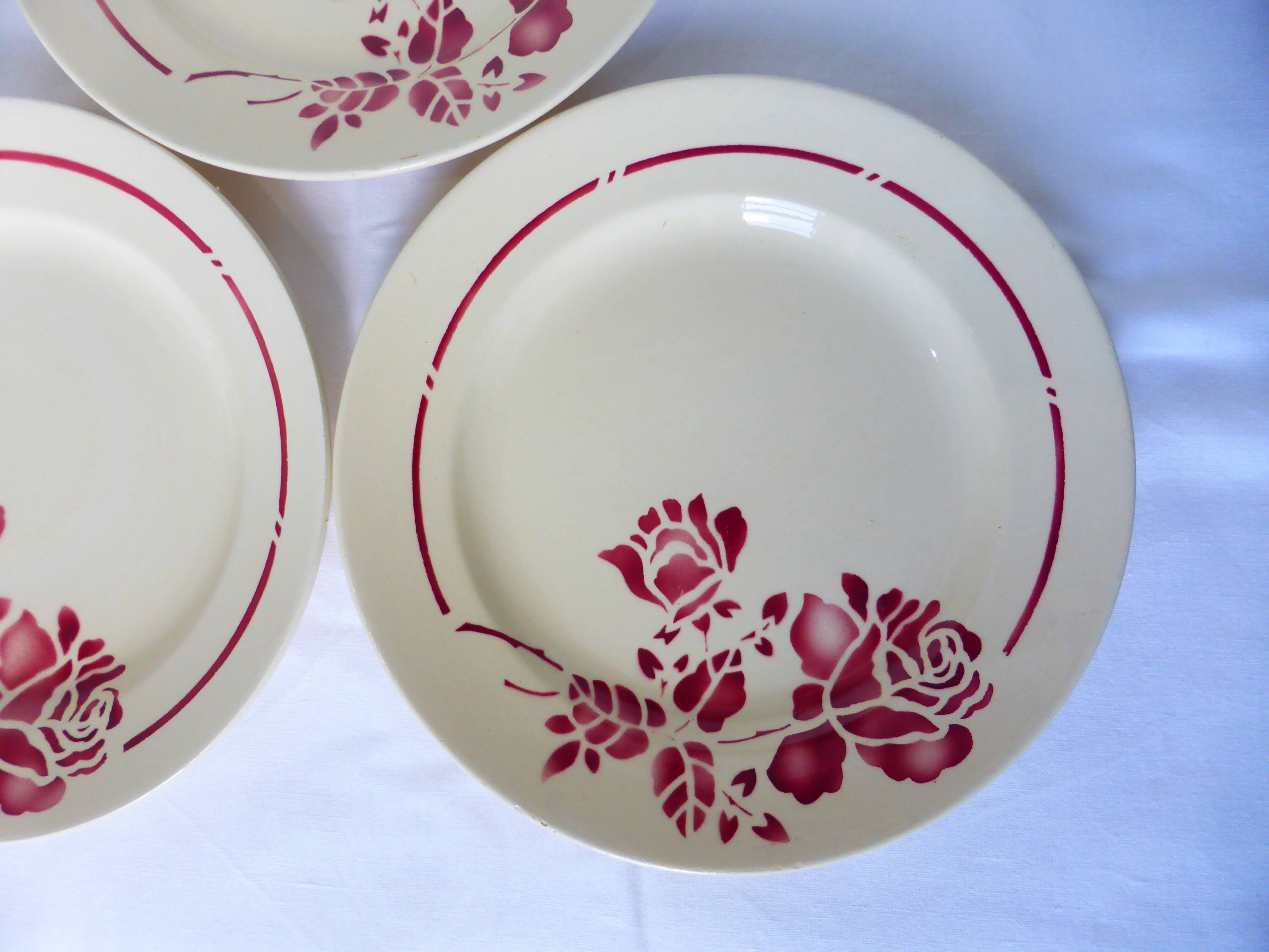 3 vintage dessert plates from St Amand 220614