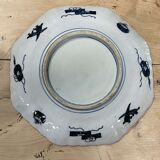 Porcelain dish of Imari (Japan) XIXth