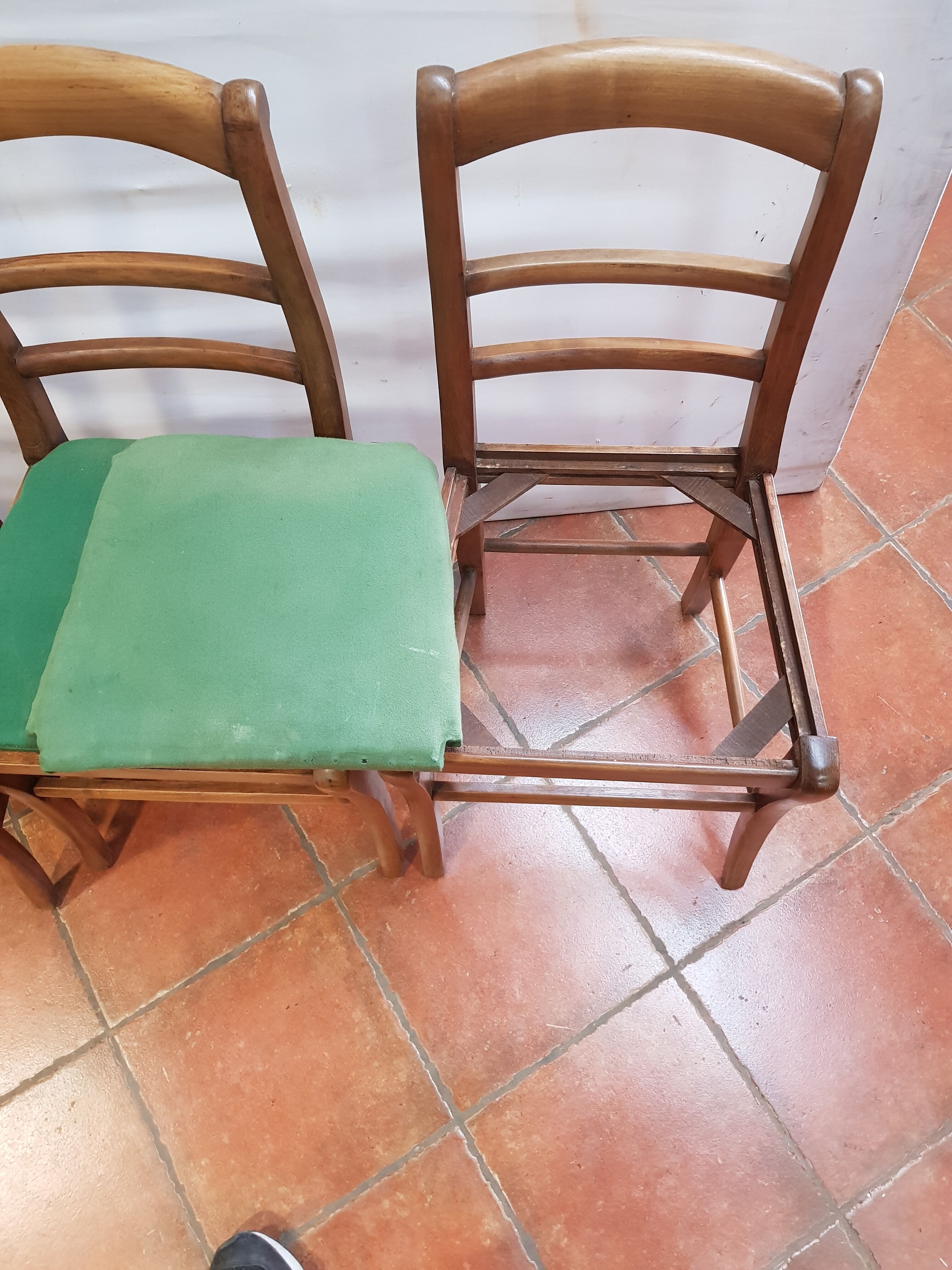 4 Louis-Philippe-style chairs in cherry