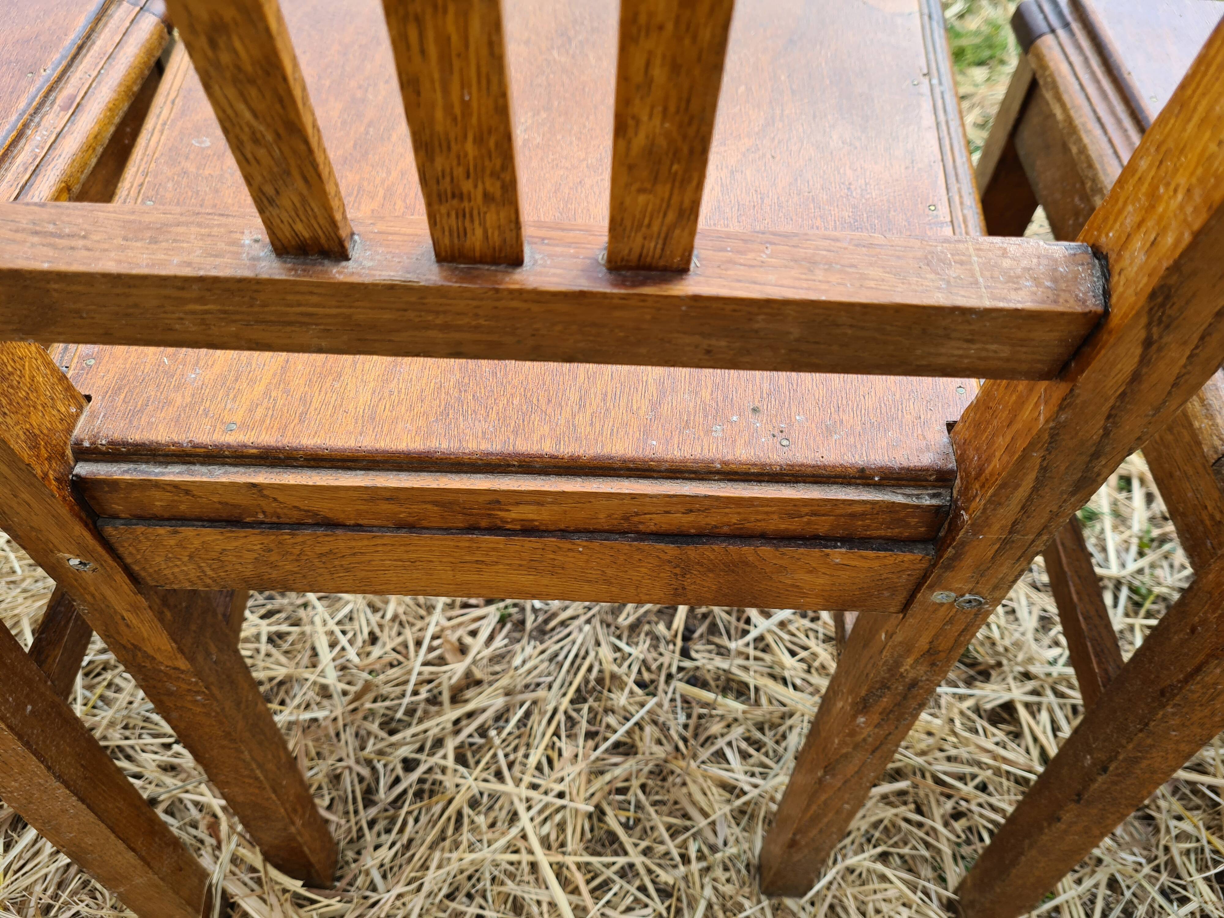 Lot of 5 old wooden chairs