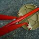 Tabouret canne / chaise pliante Ulisse, rouge, design Ivan Loss, italien vintage années 1980