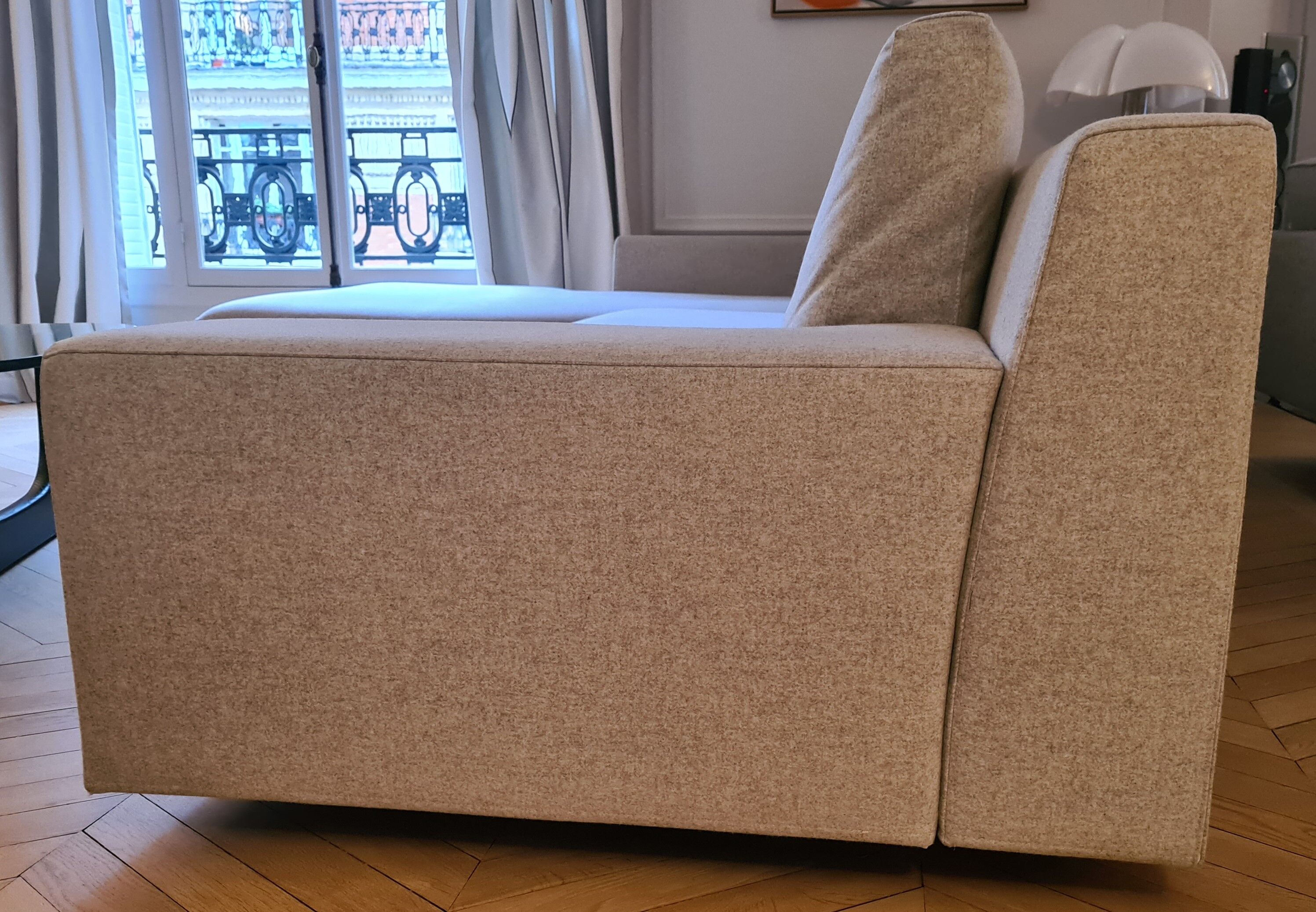 Sofa Philippe STARCK Mister, light grey, by Cassina