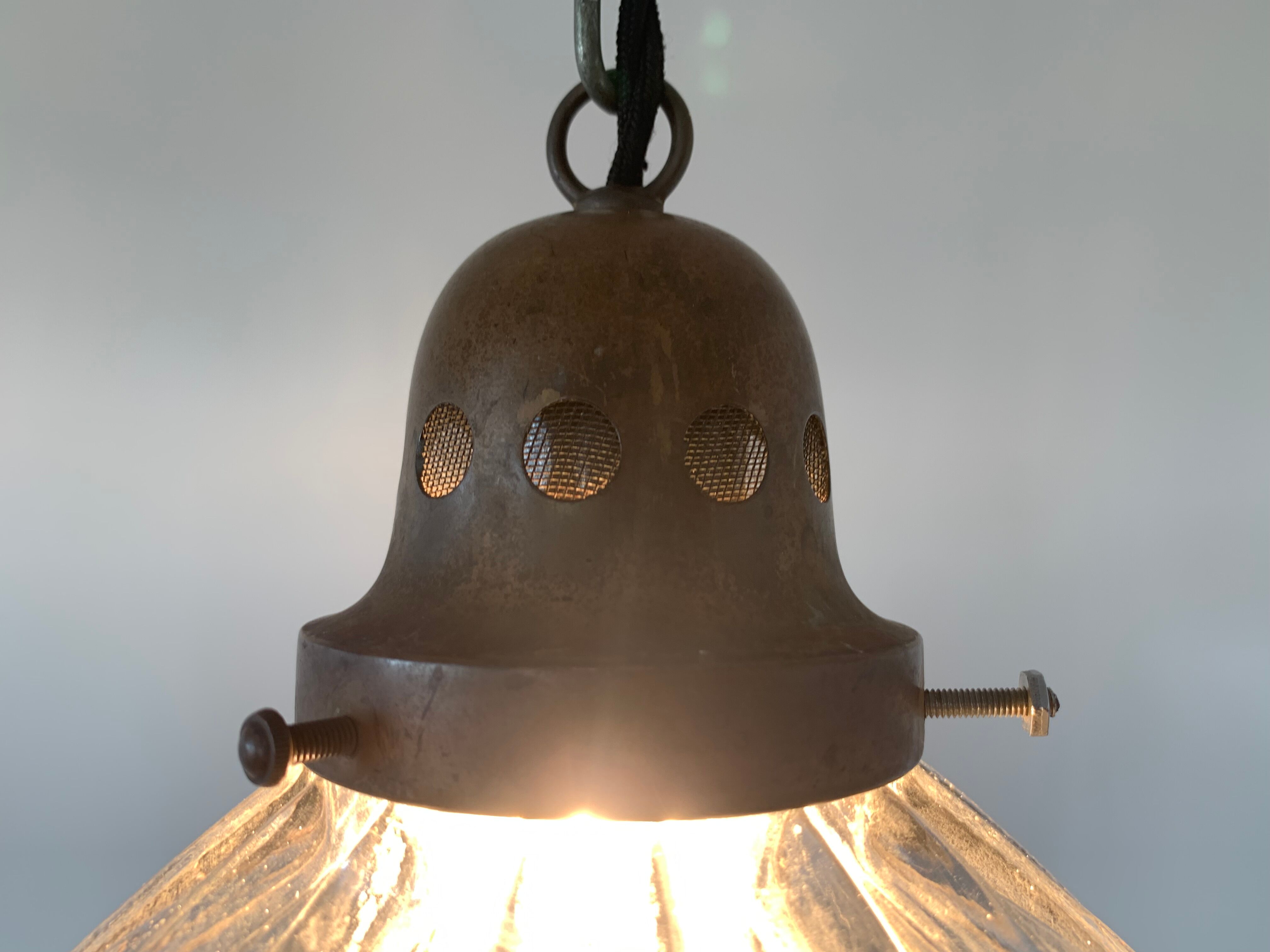 Suspension holophane ancienne