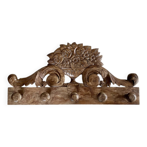 Porte-manteau mural sur