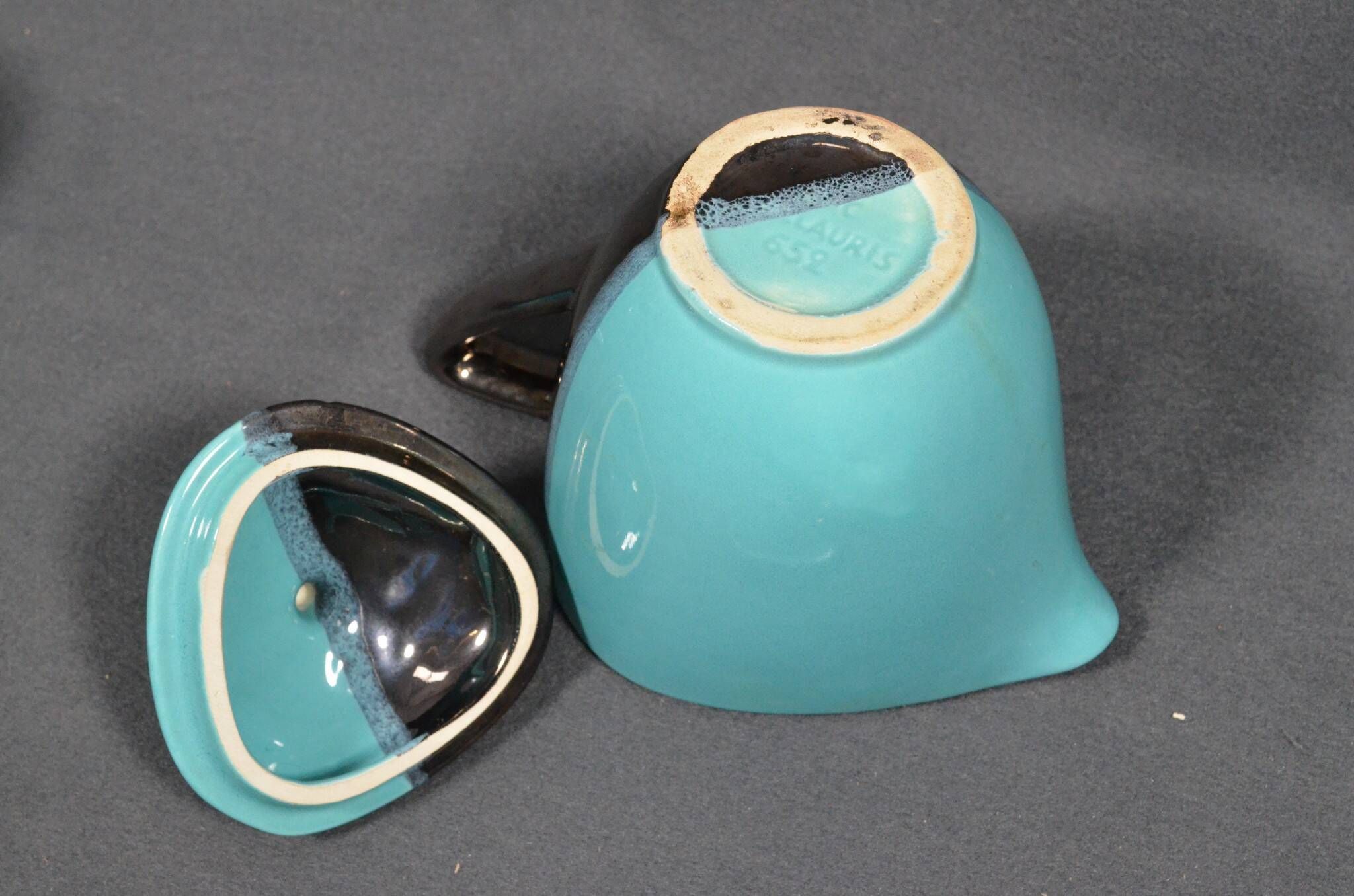 Vallauris coffee service in black and turquoise earthenware.