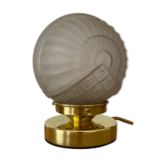 Vintage art deco globe table lamp in frosted glass