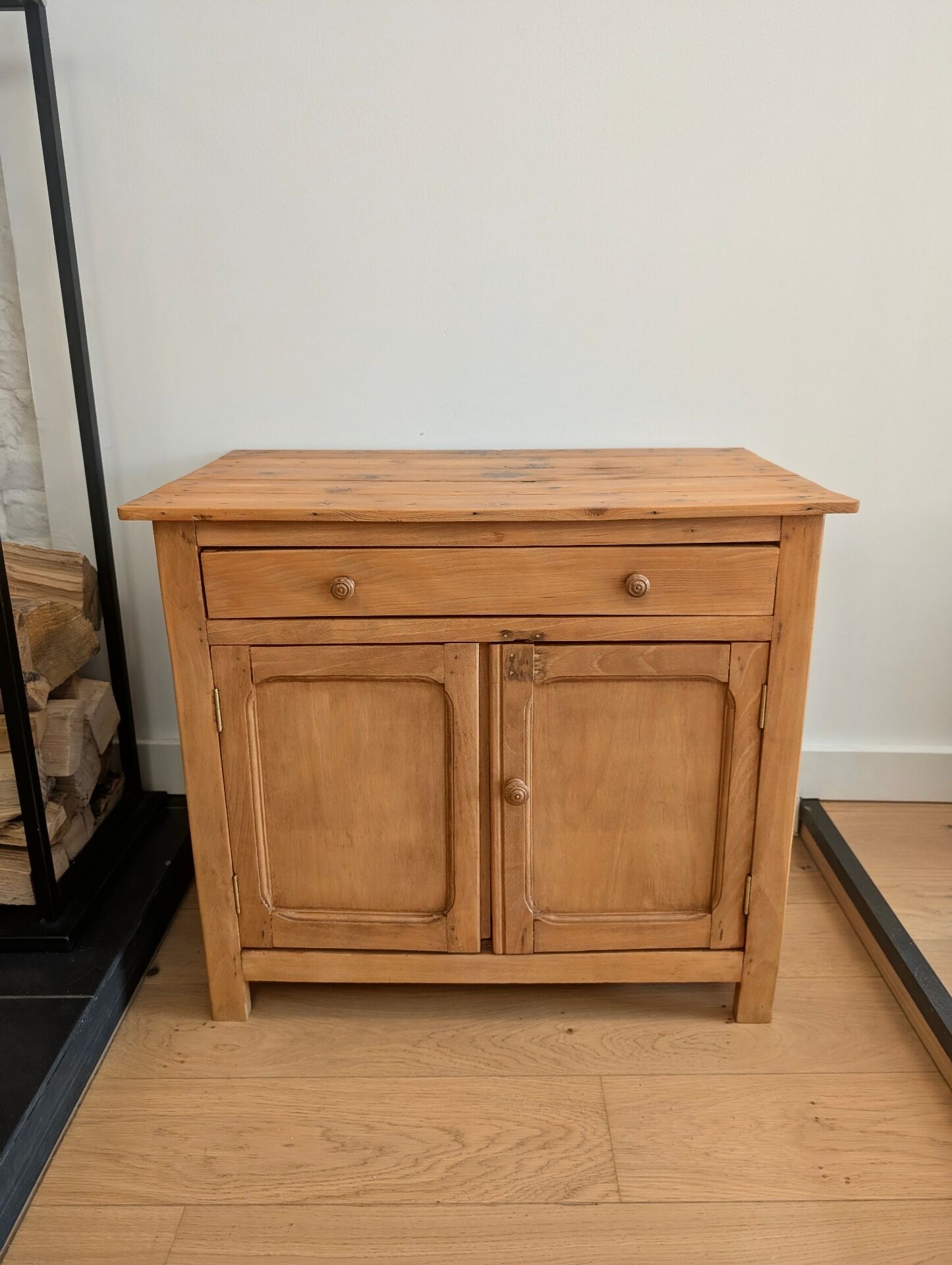 Vintage wooden renovated sideboard, 2 doors and 1 drawer.