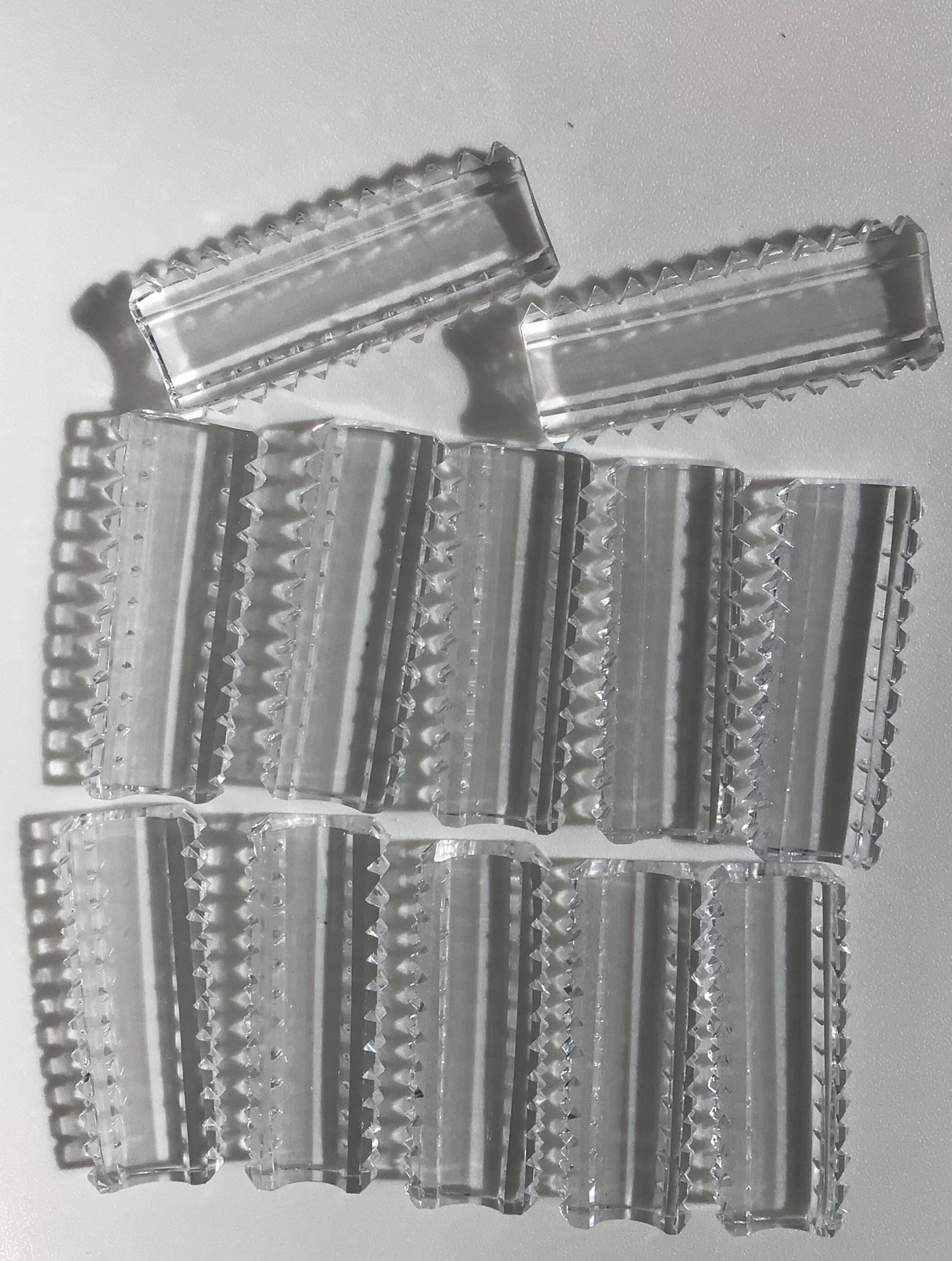 Saint Louis crystal knife holder with diamond tips x12