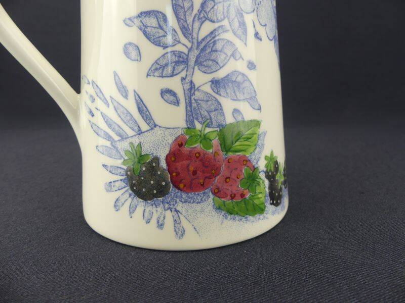 Gien, Oiseau Bleu, pichet 17 cm